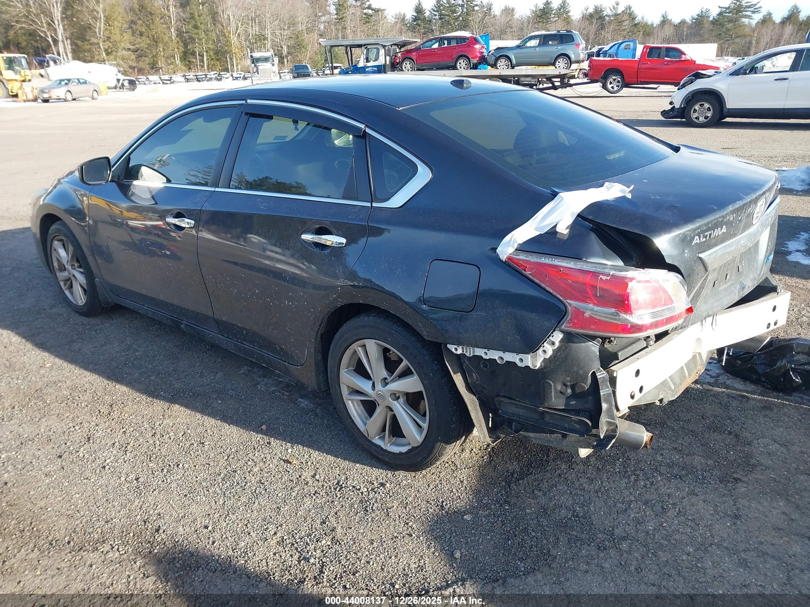 NISSAN ALTIMA image 3