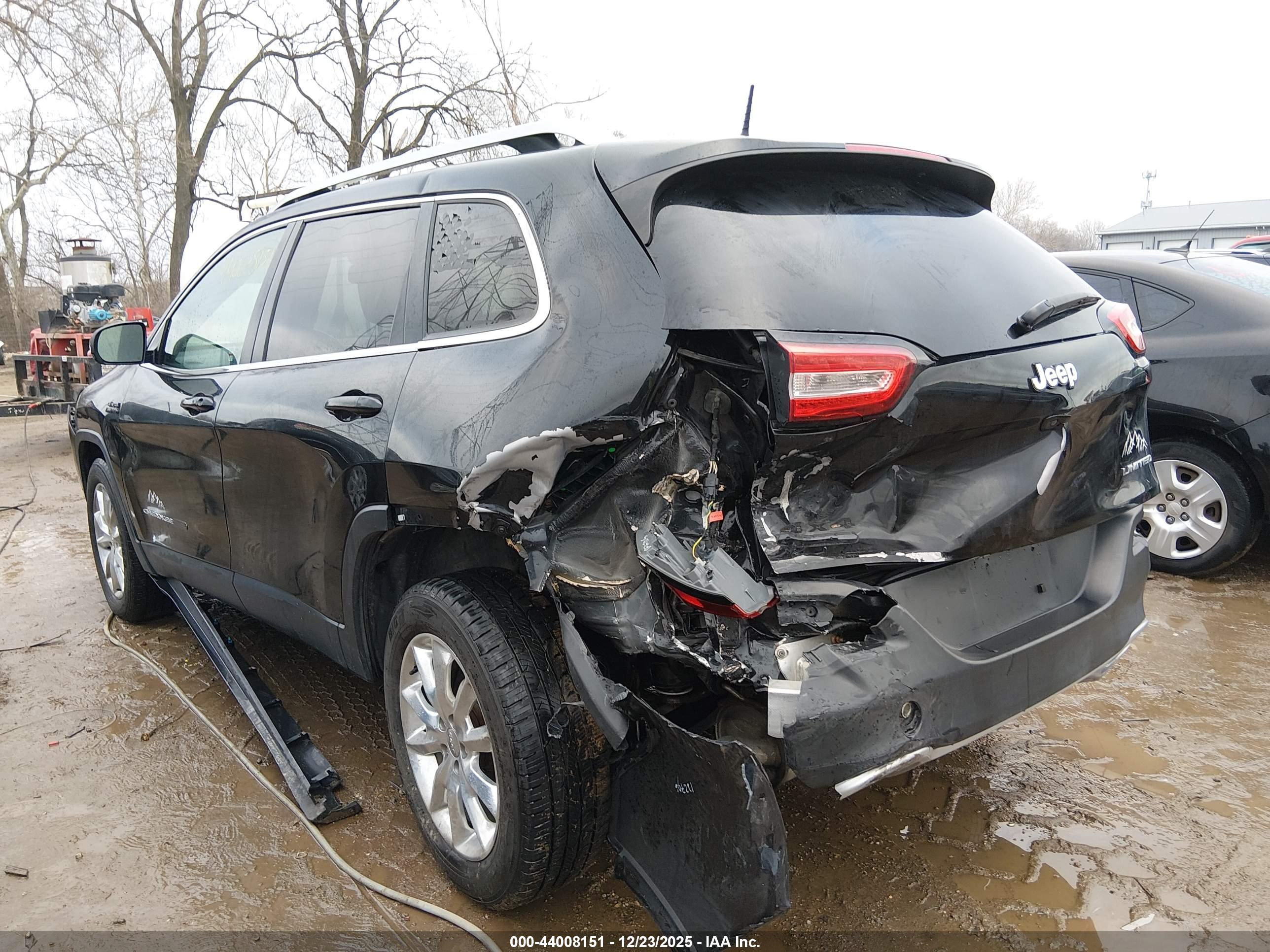 JEEP CHEROKEE image 3