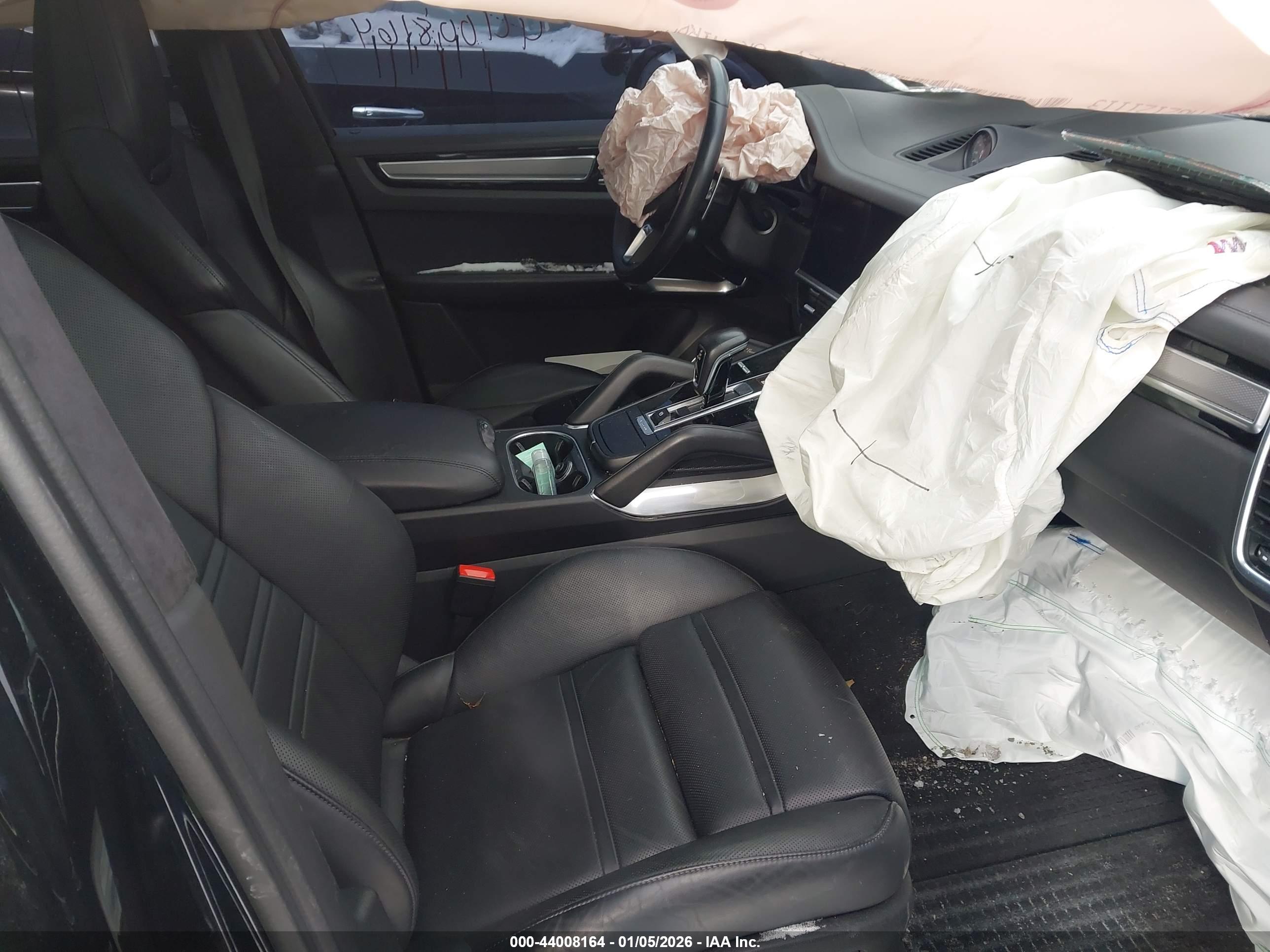 PORSCHE CAYENNE image 5