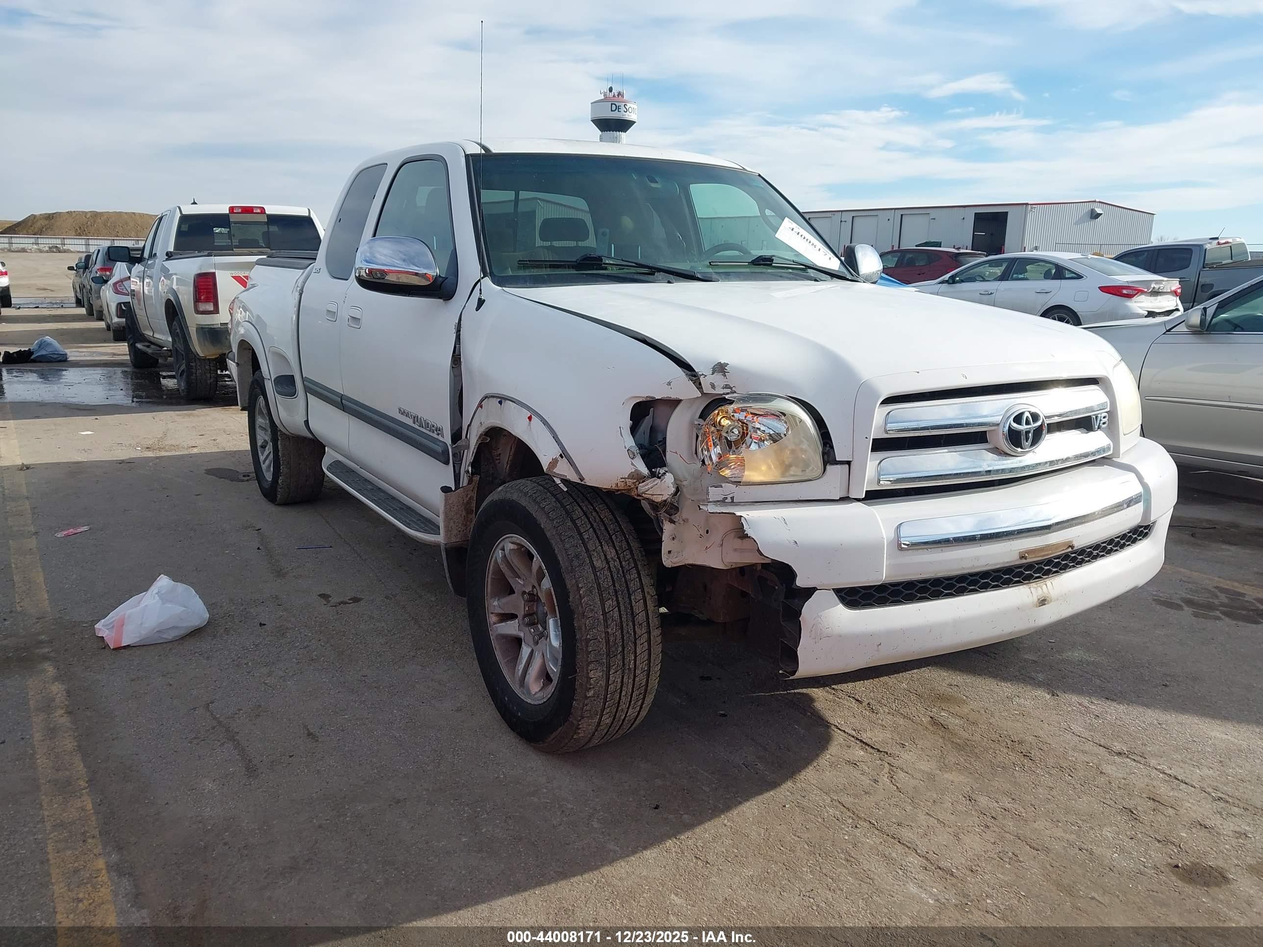 TOYOTA TUNDRA image 6