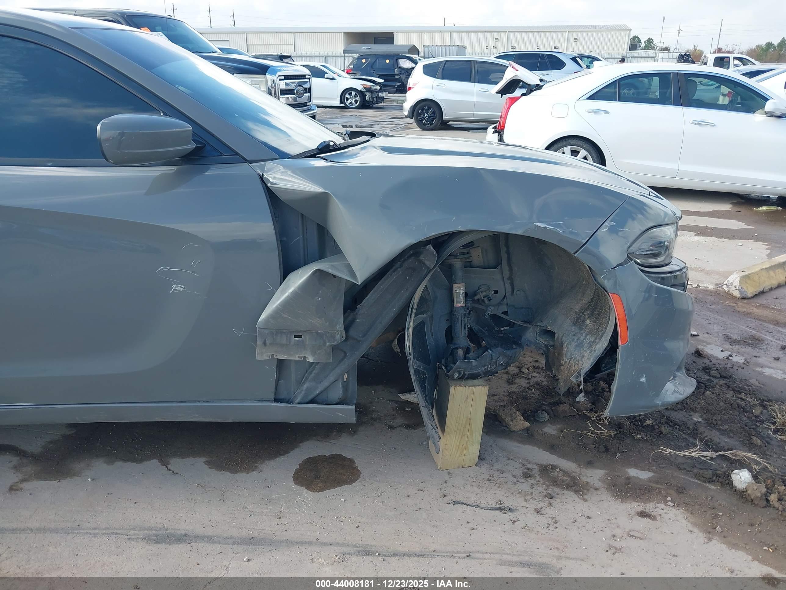 DODGE CHARGER image 6