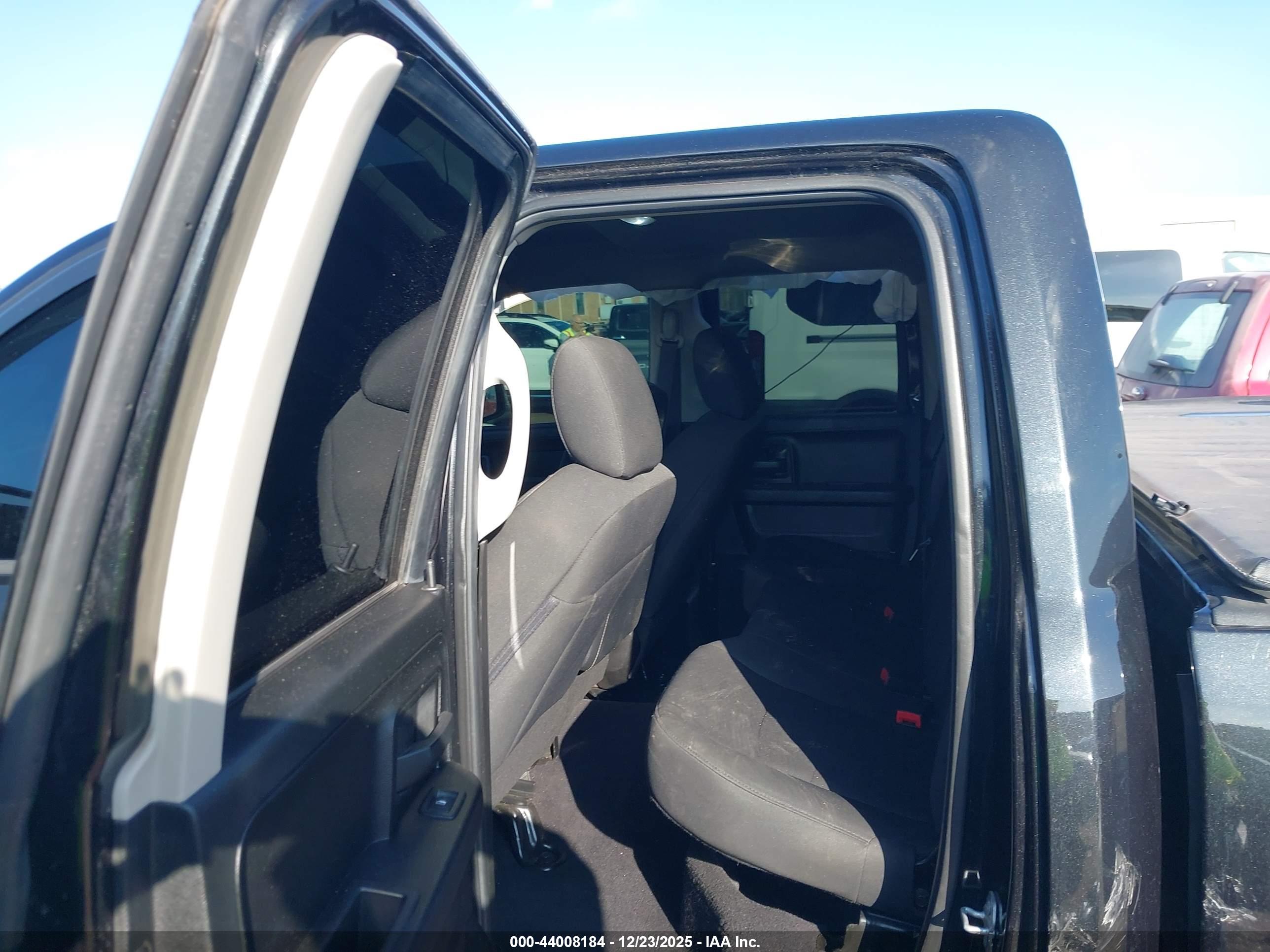 RAM 1500 image 8