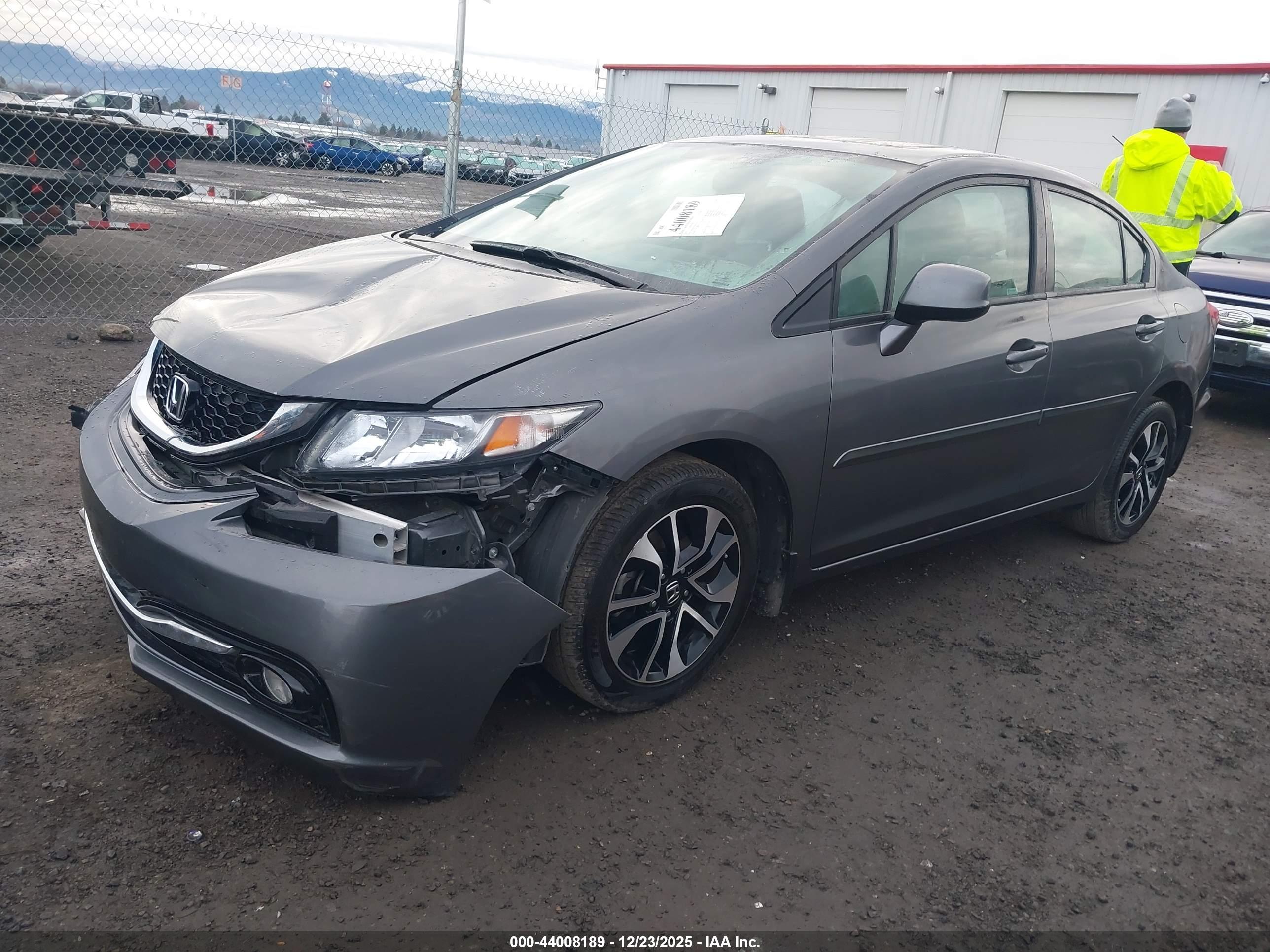 HONDA CIVIC image 2
