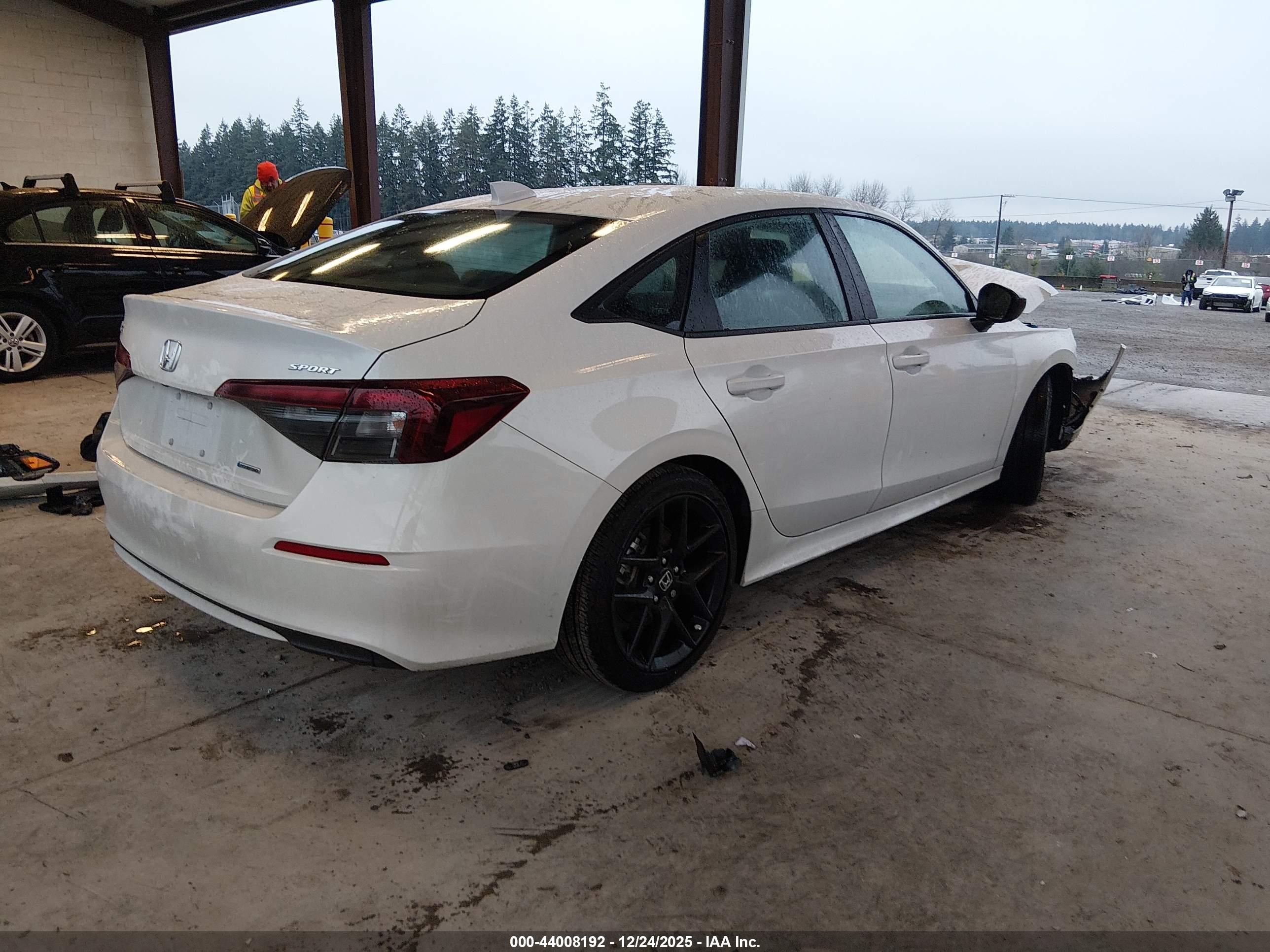 HONDA CIVIC image 4