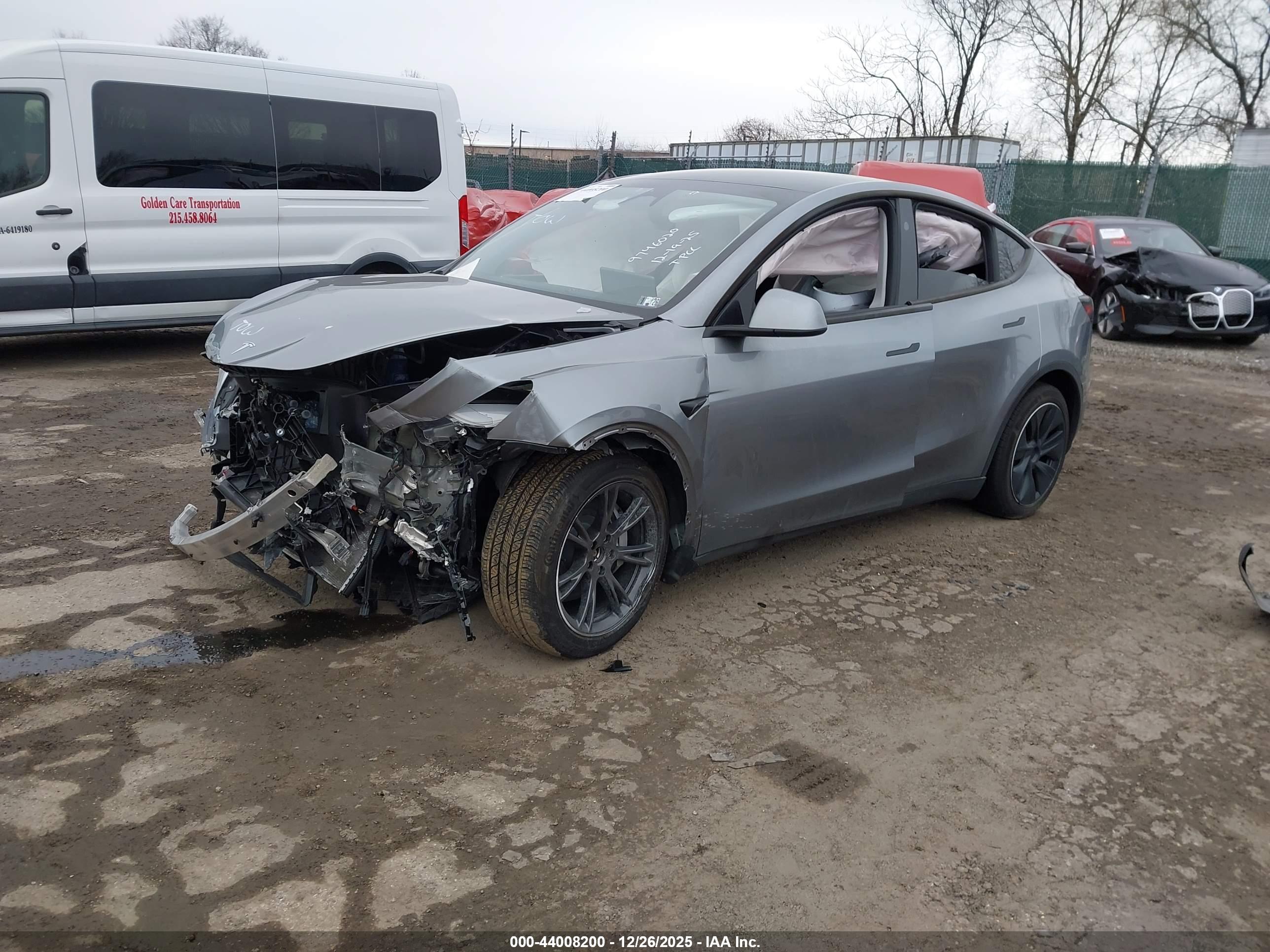 TESLA MODEL image 2