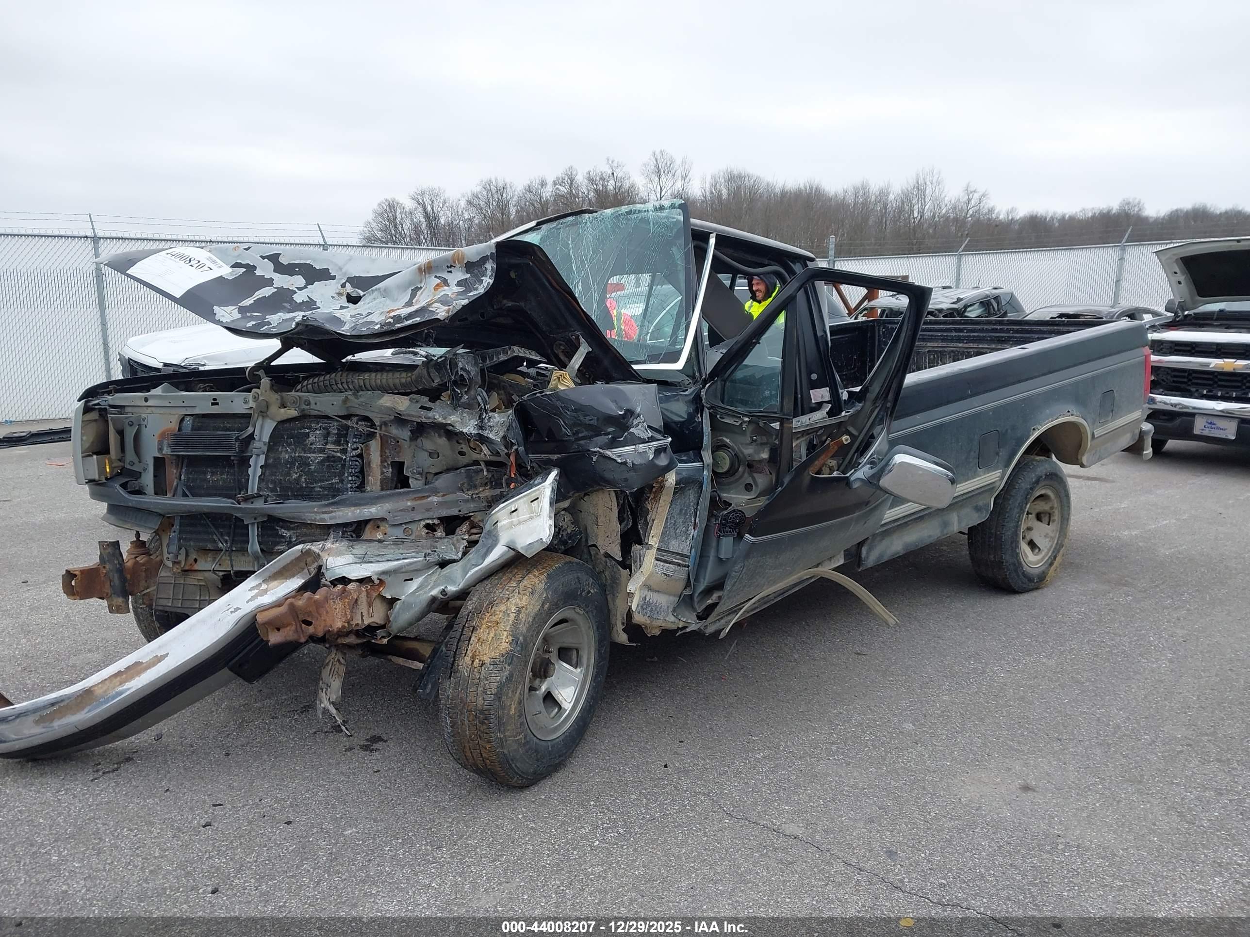 FORD F150 image 2