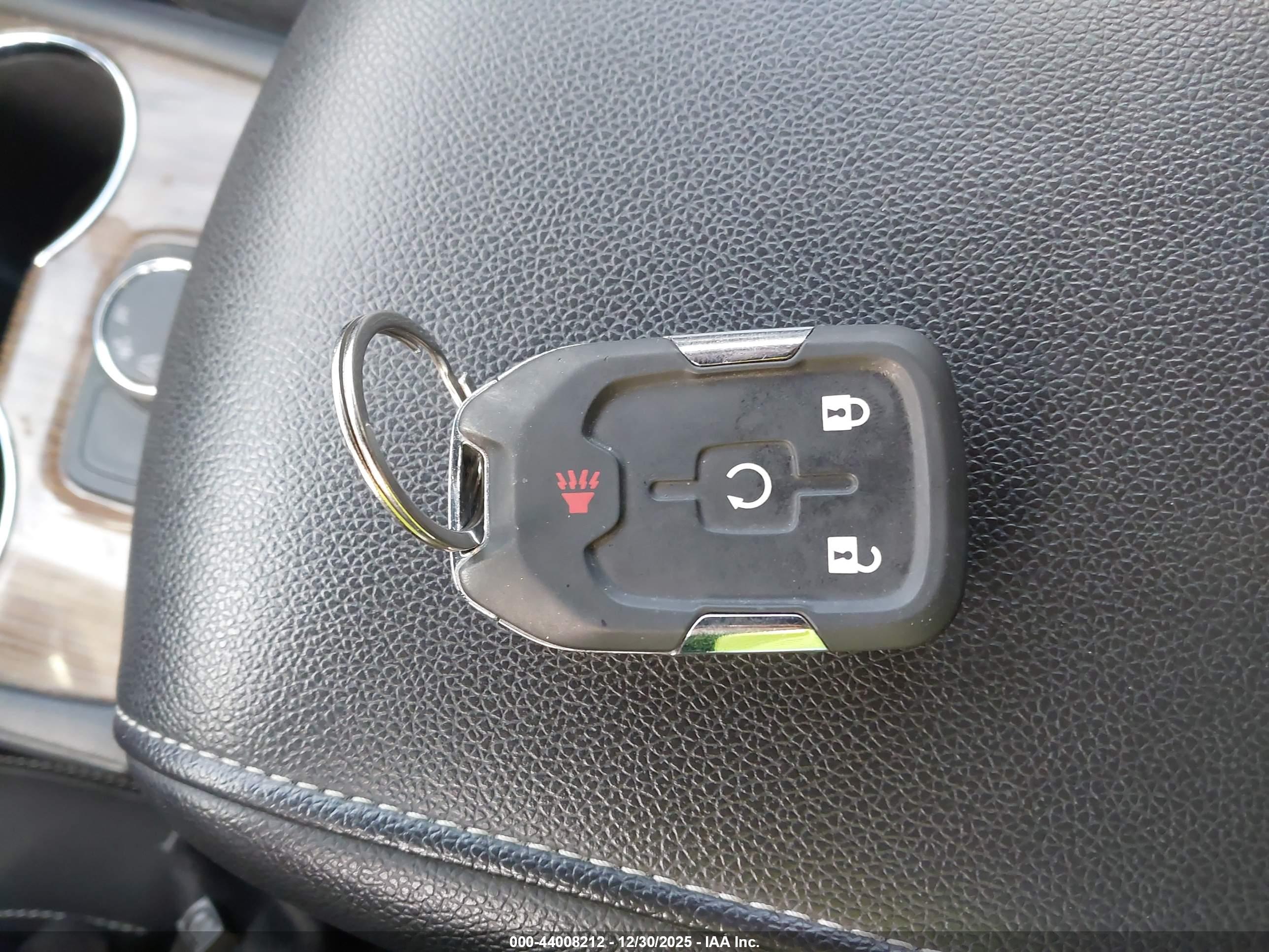 GMC ACADIA image 11