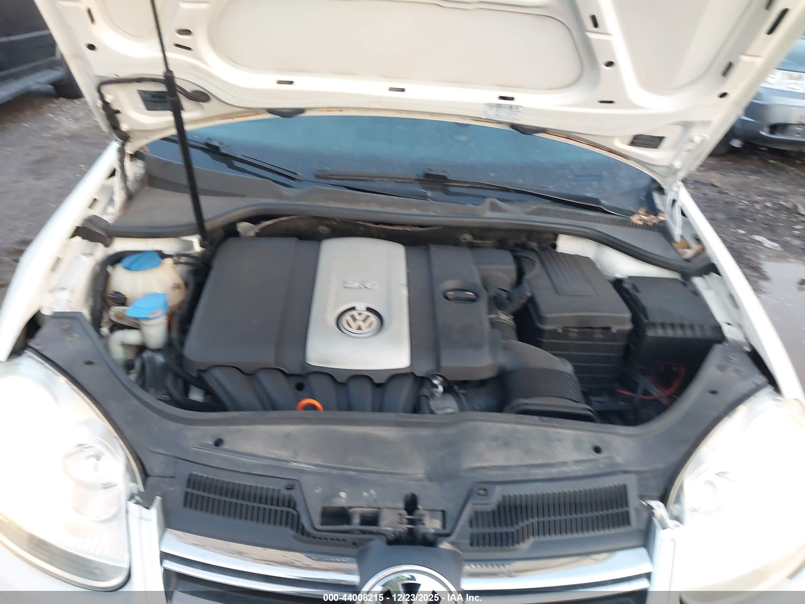 VOLKSWAGEN JETTA image 10