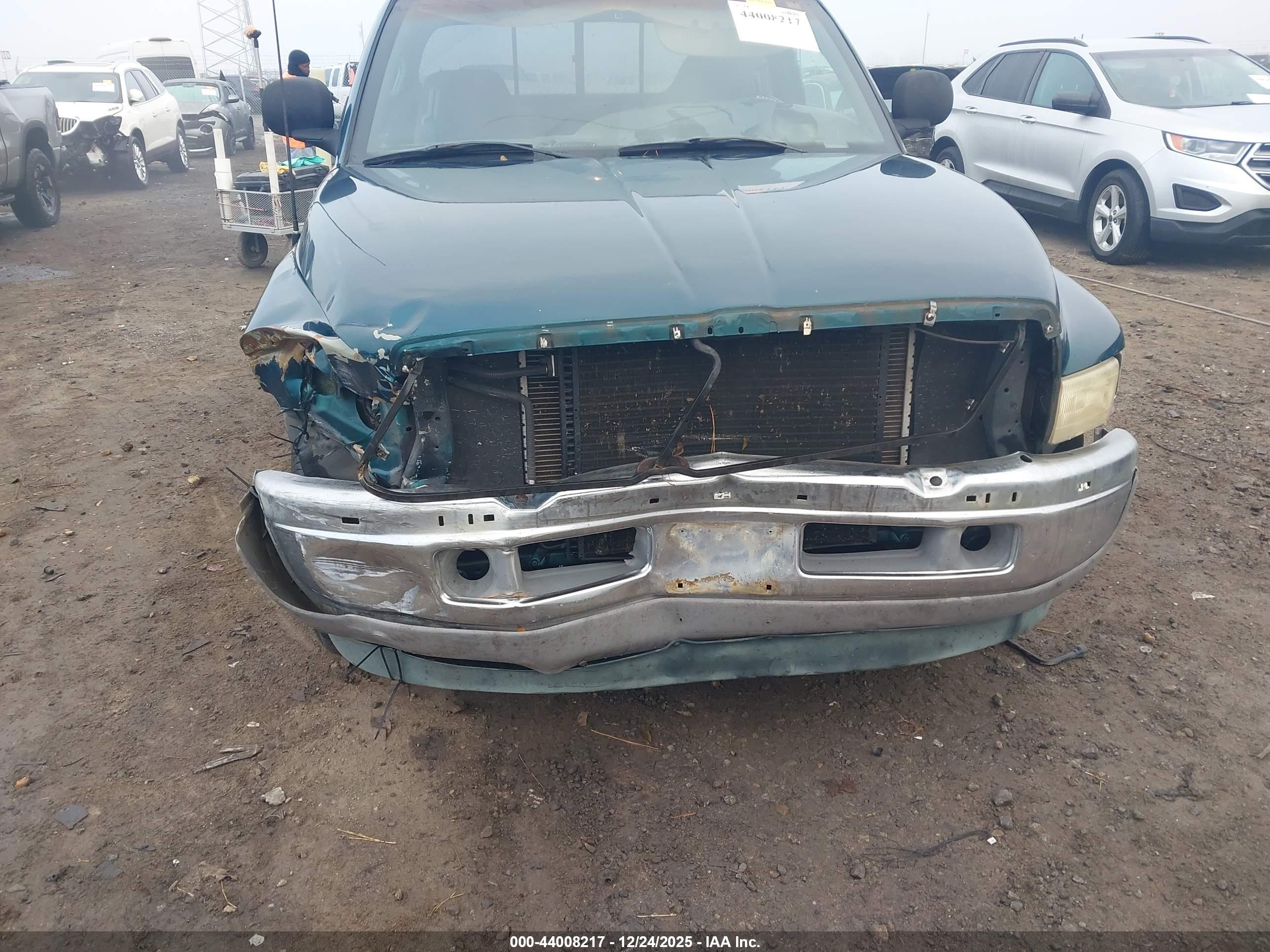 DODGE RAM image 6
