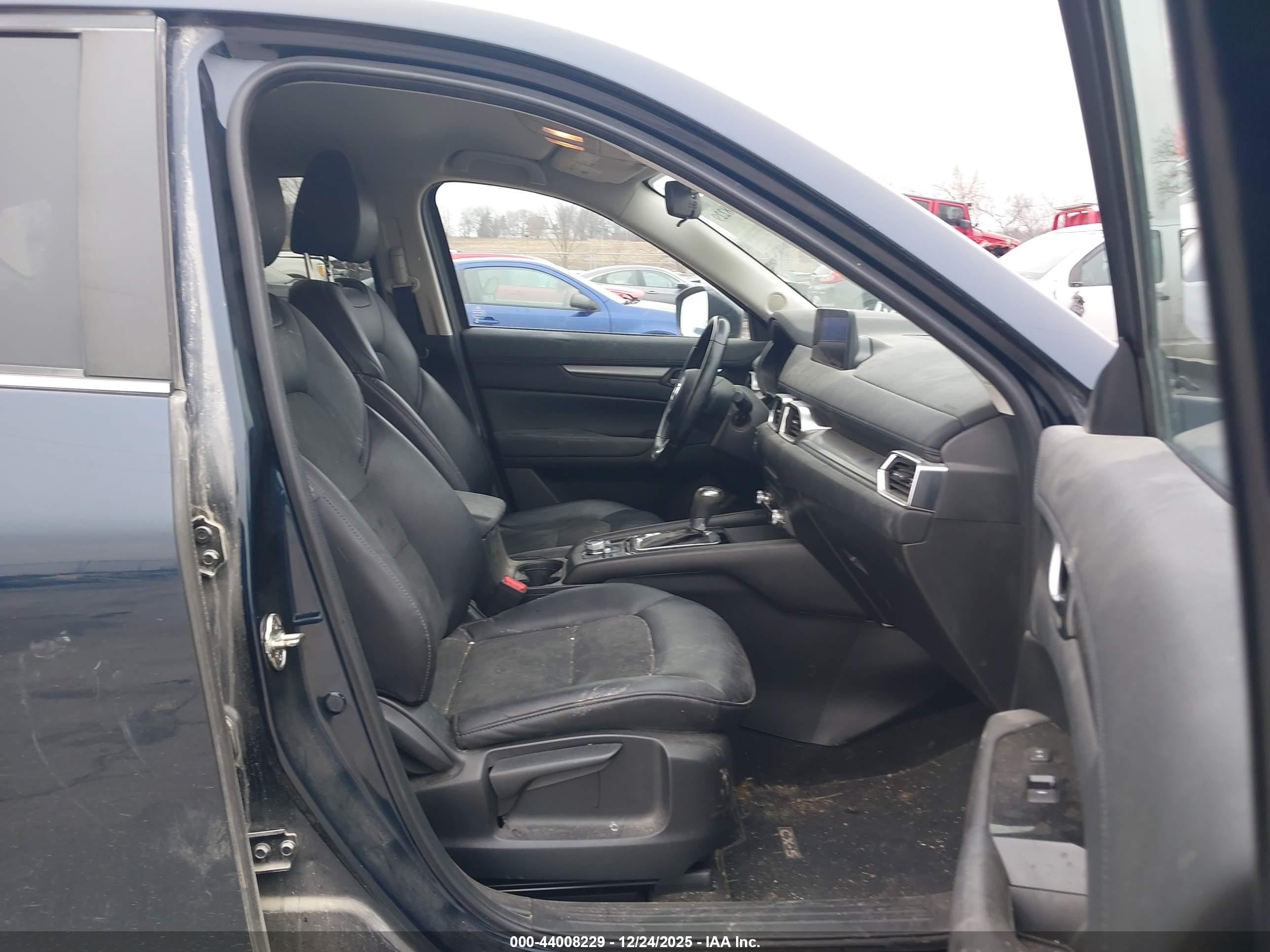 MAZDA CX-5 image 5
