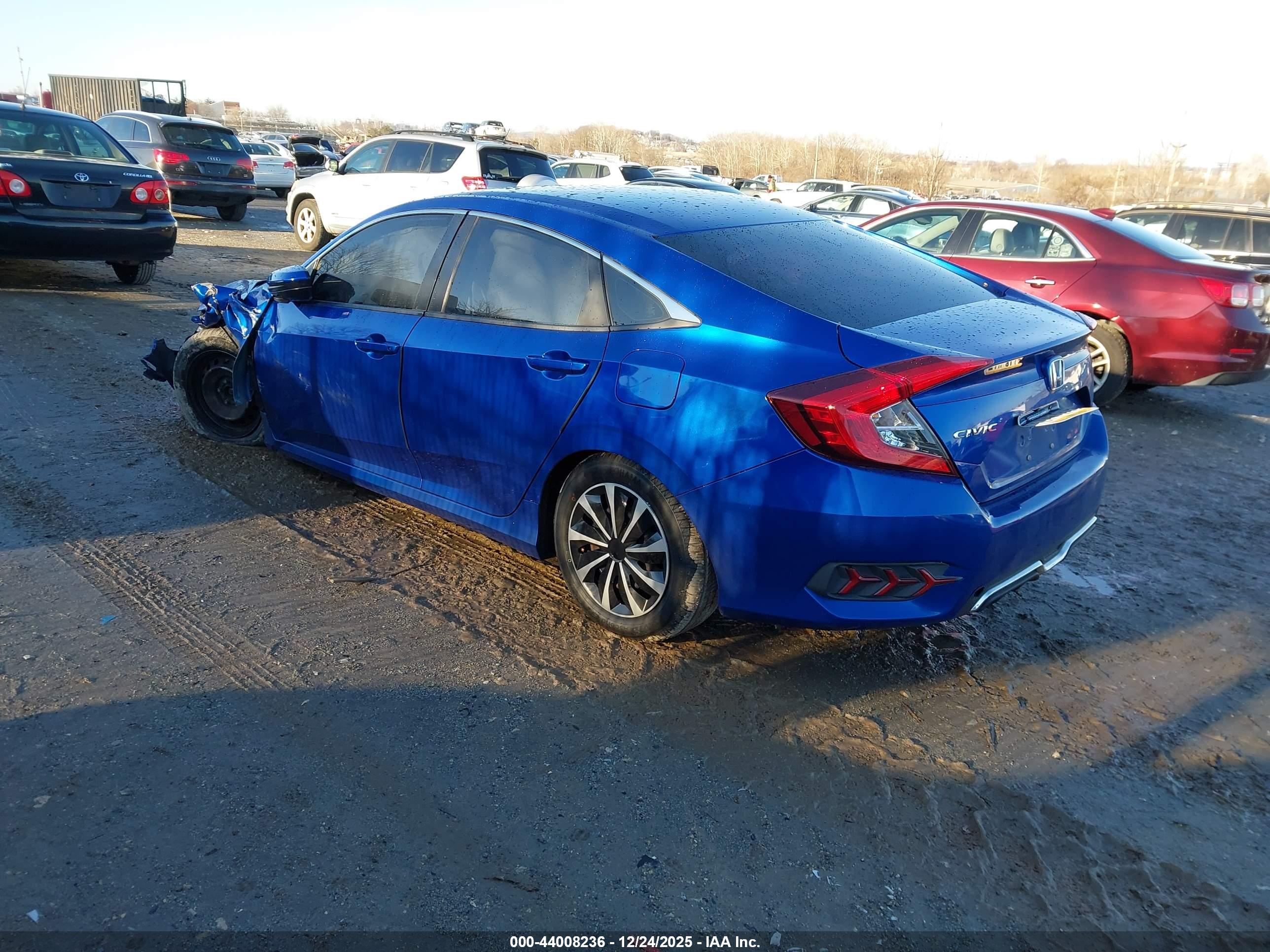 HONDA CIVIC image 3