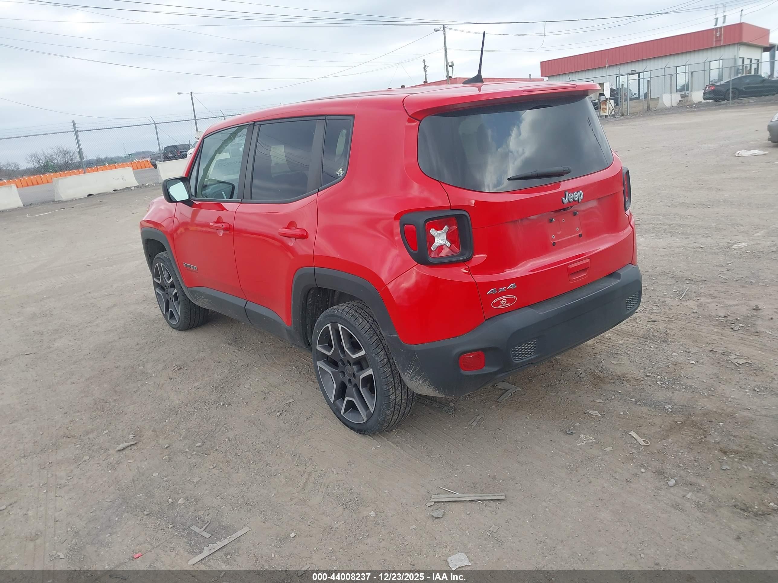JEEP RENEGADE image 3