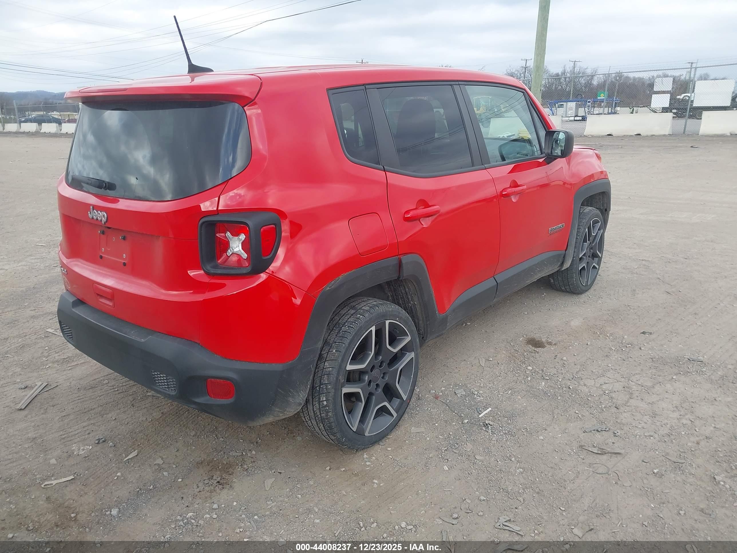 JEEP RENEGADE image 4