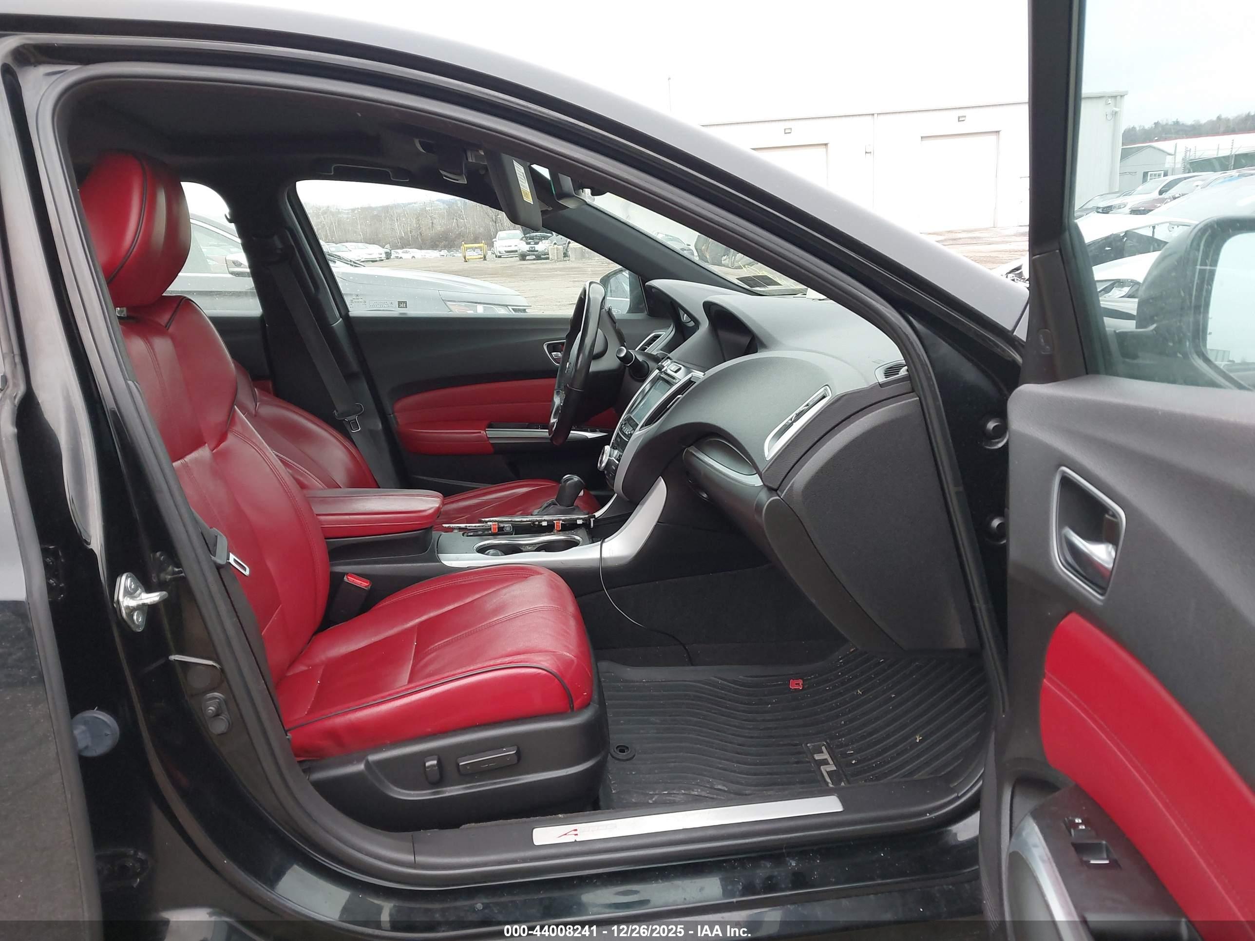 ACURA TLX image 5