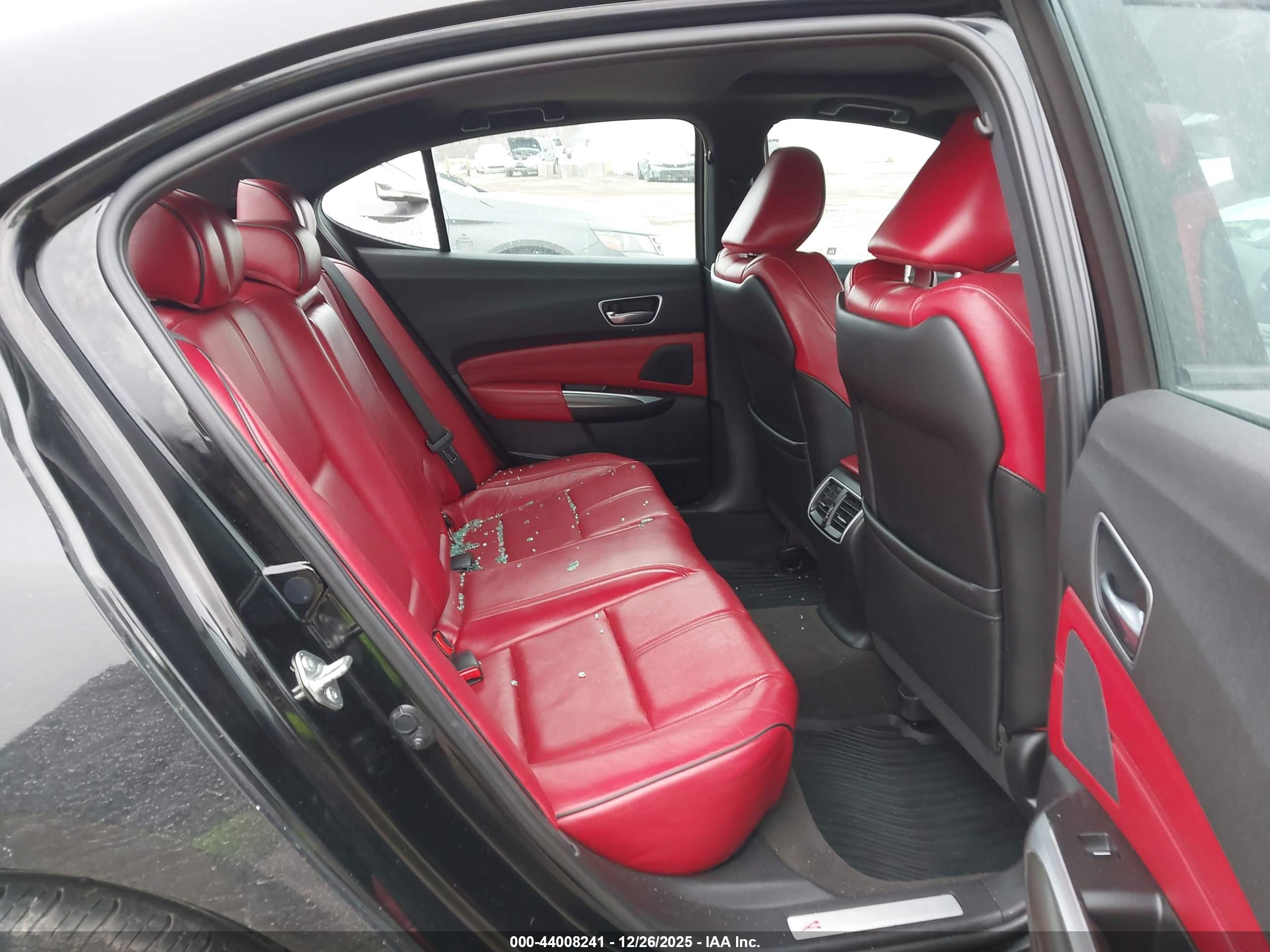 ACURA TLX image 8