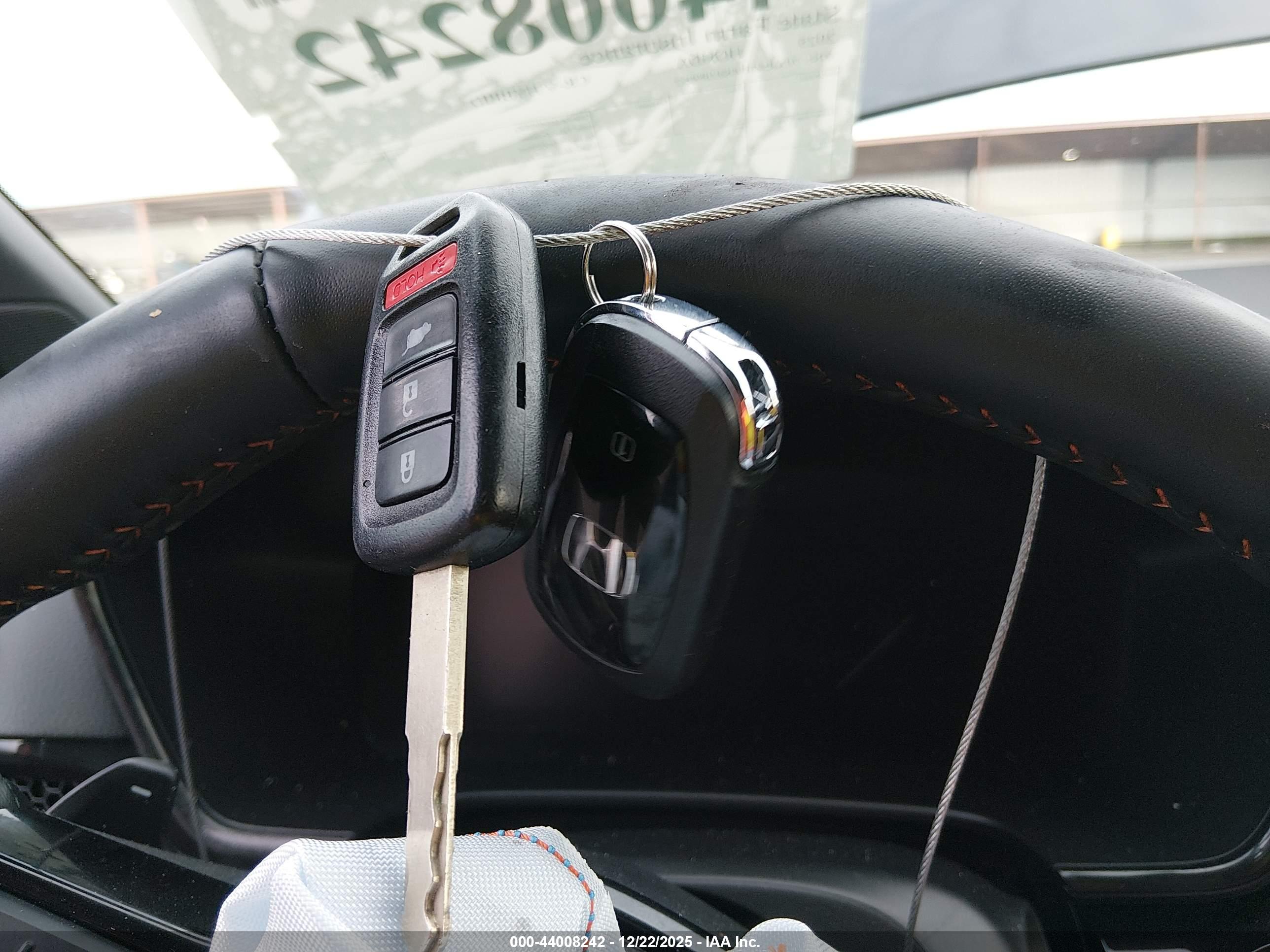 HONDA CR-V image 11