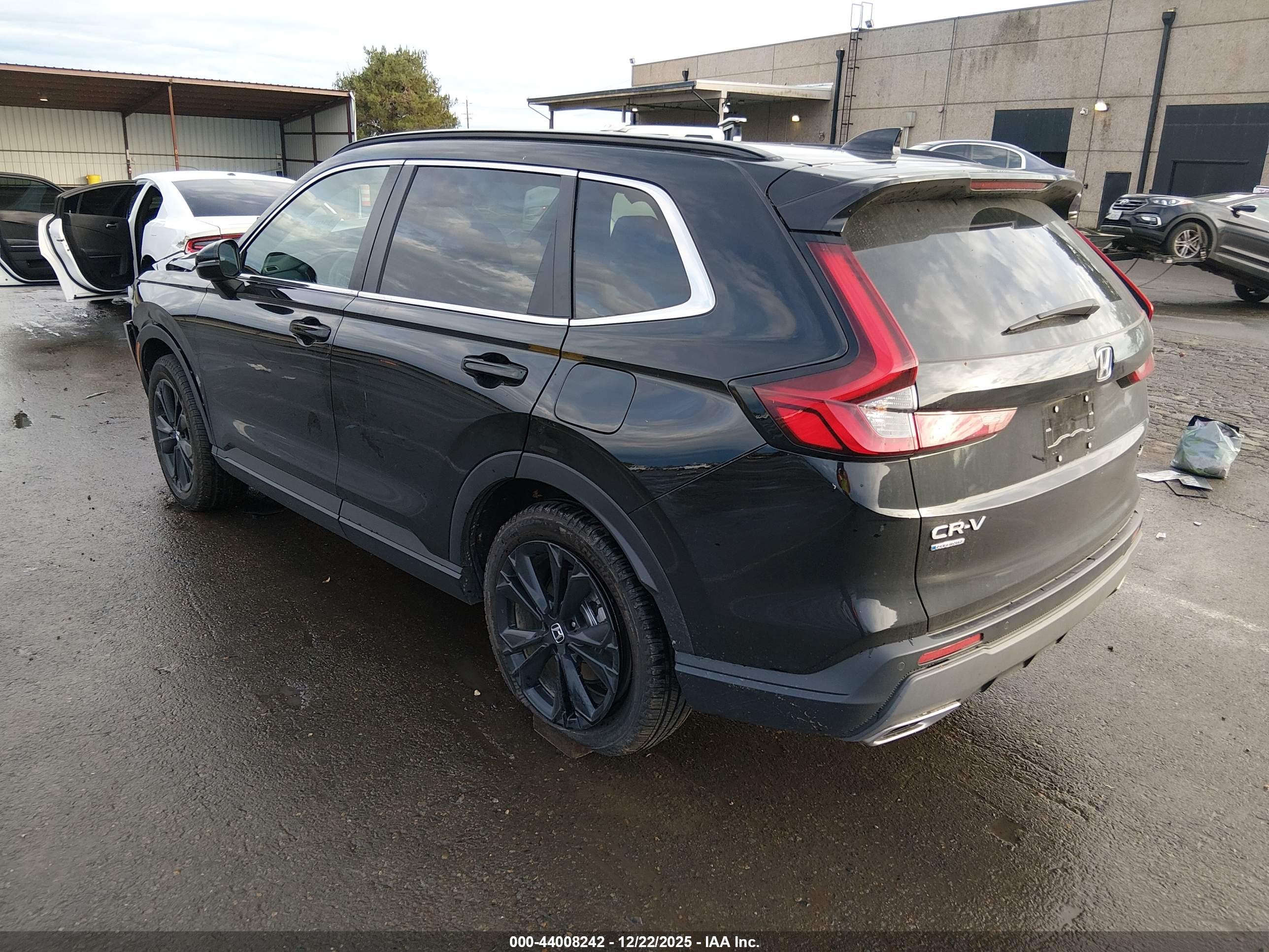HONDA CR-V image 3