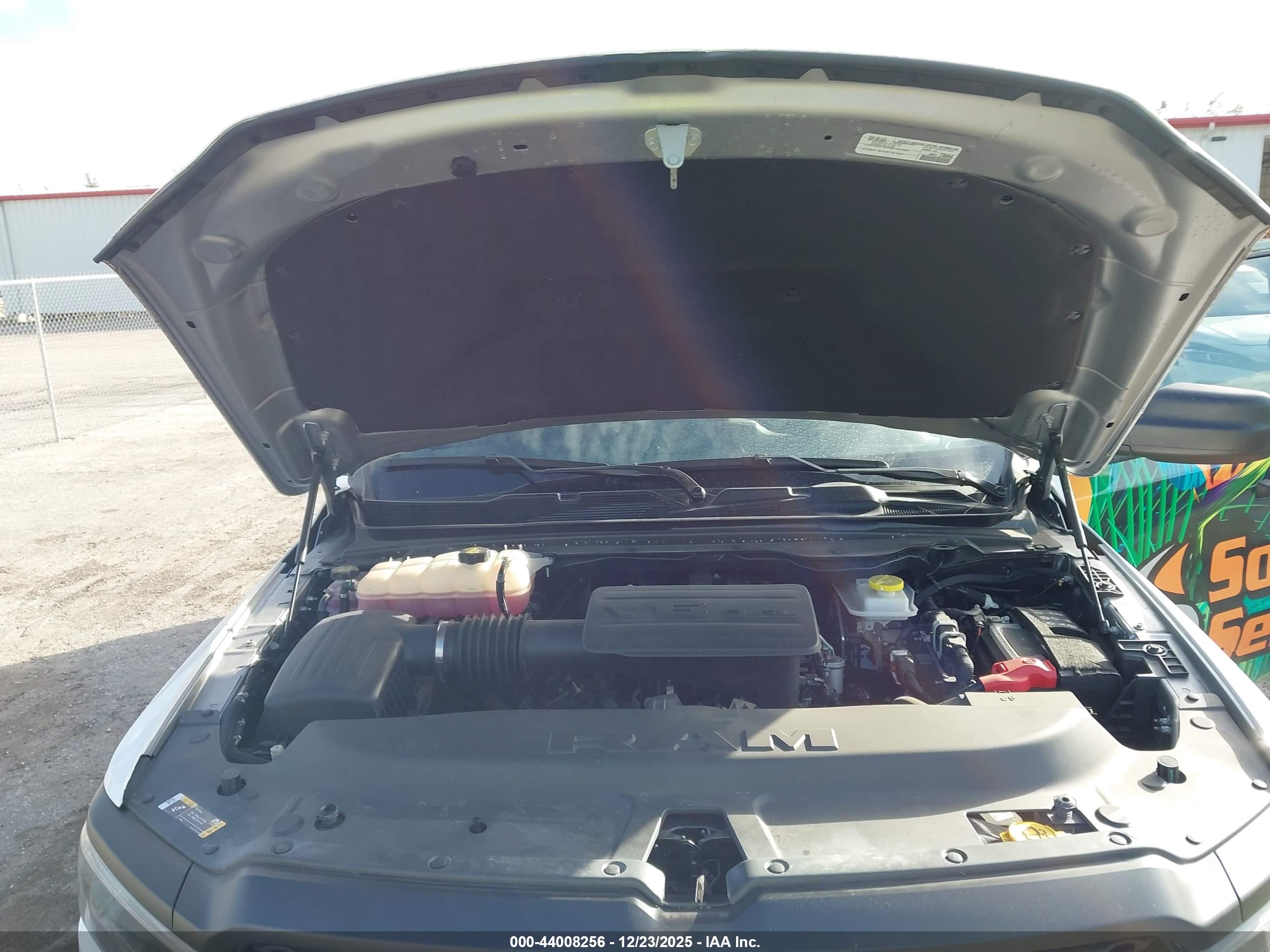 RAM 1500 image 10