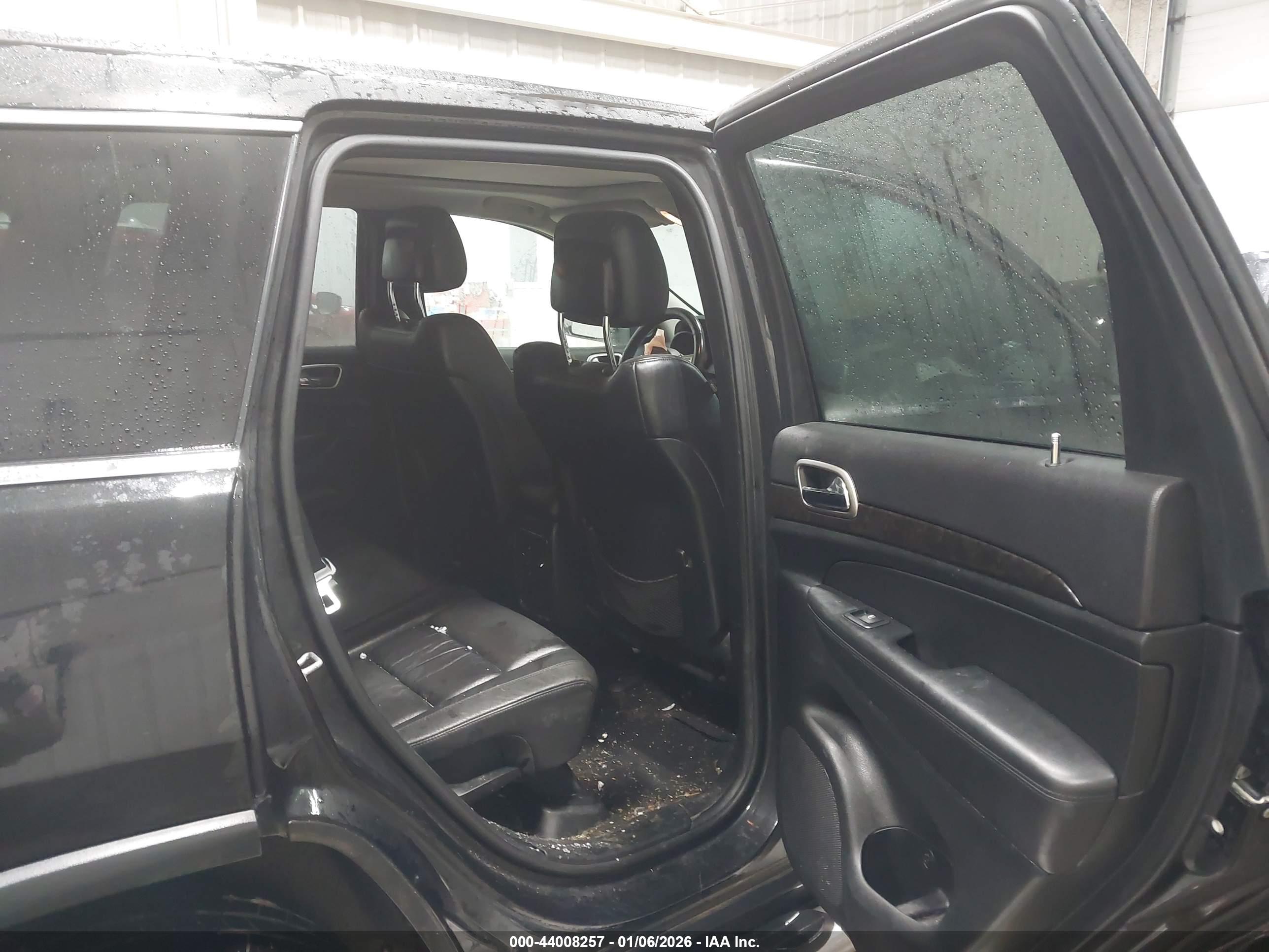 JEEP GRAND image 8