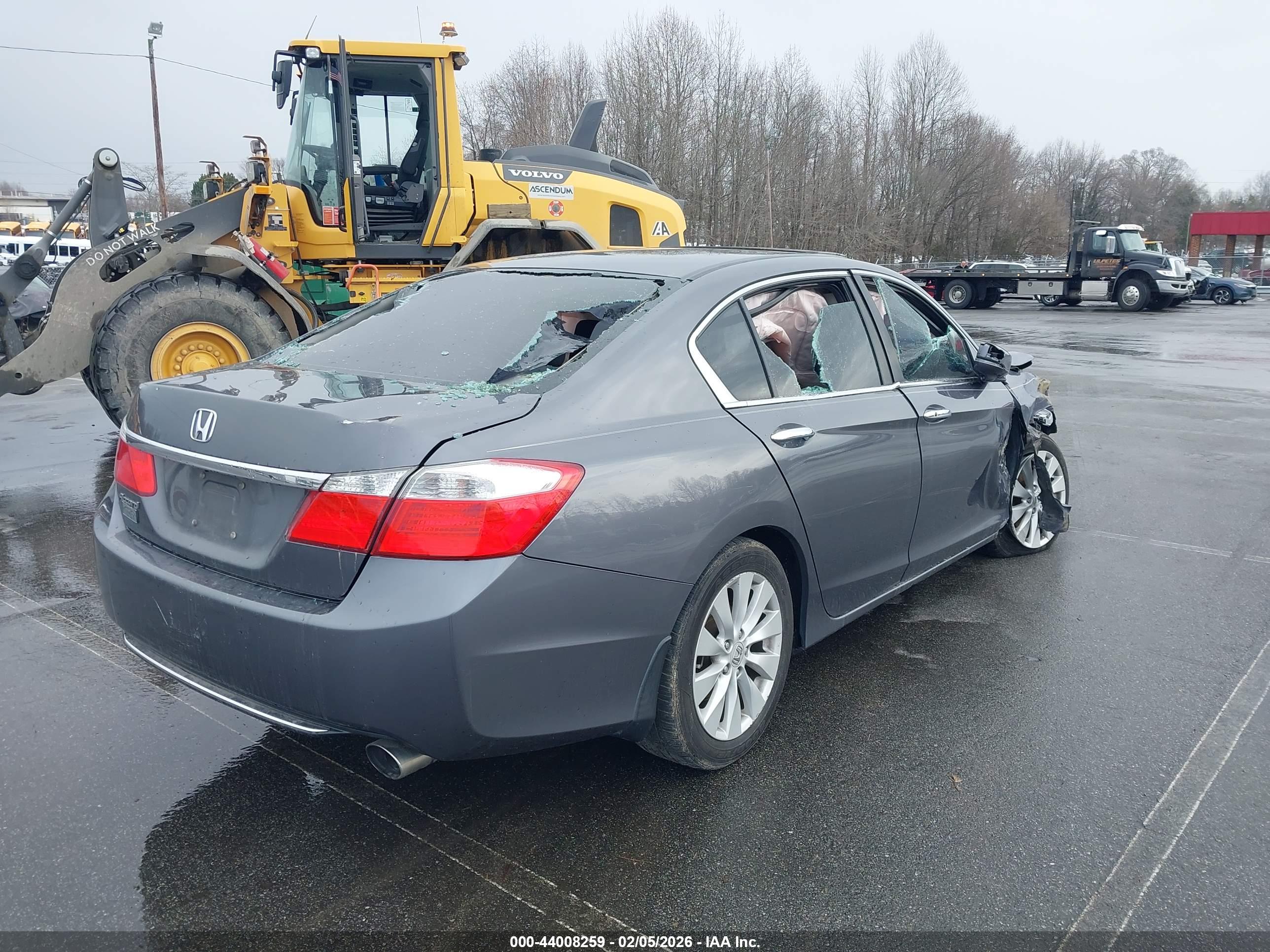 HONDA ACCORD image 4