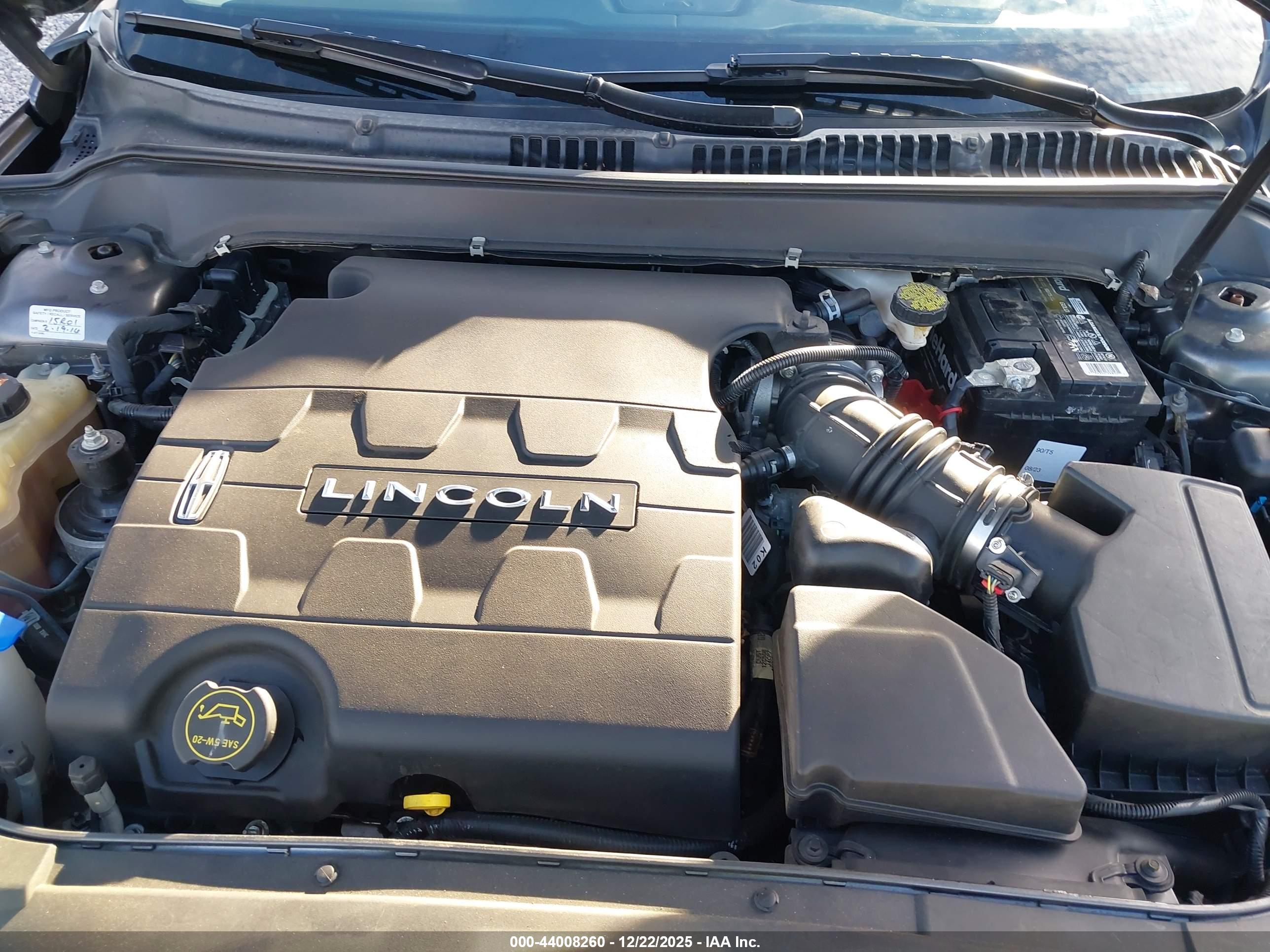 LINCOLN MKZ image 10