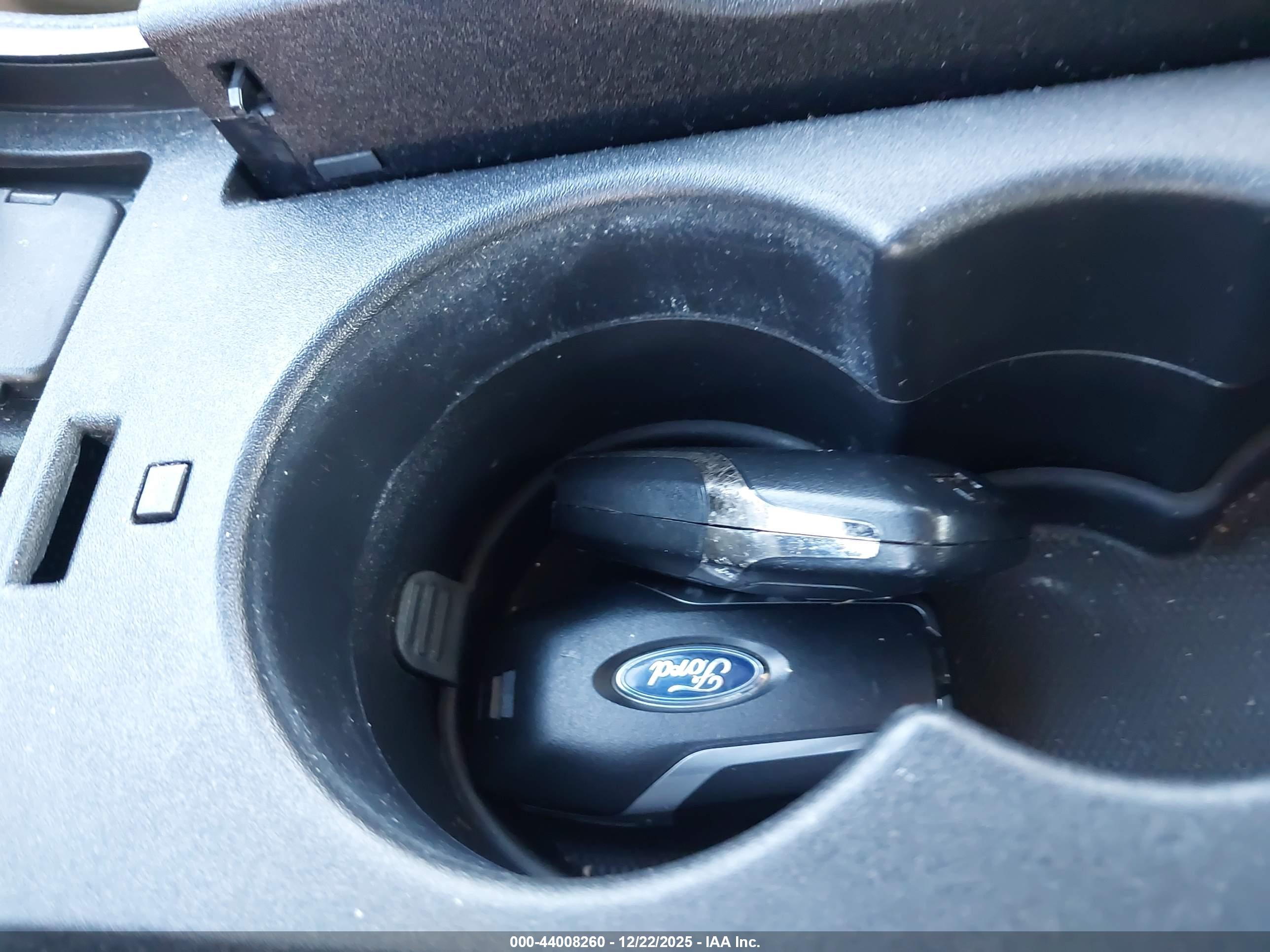 LINCOLN MKZ image 11