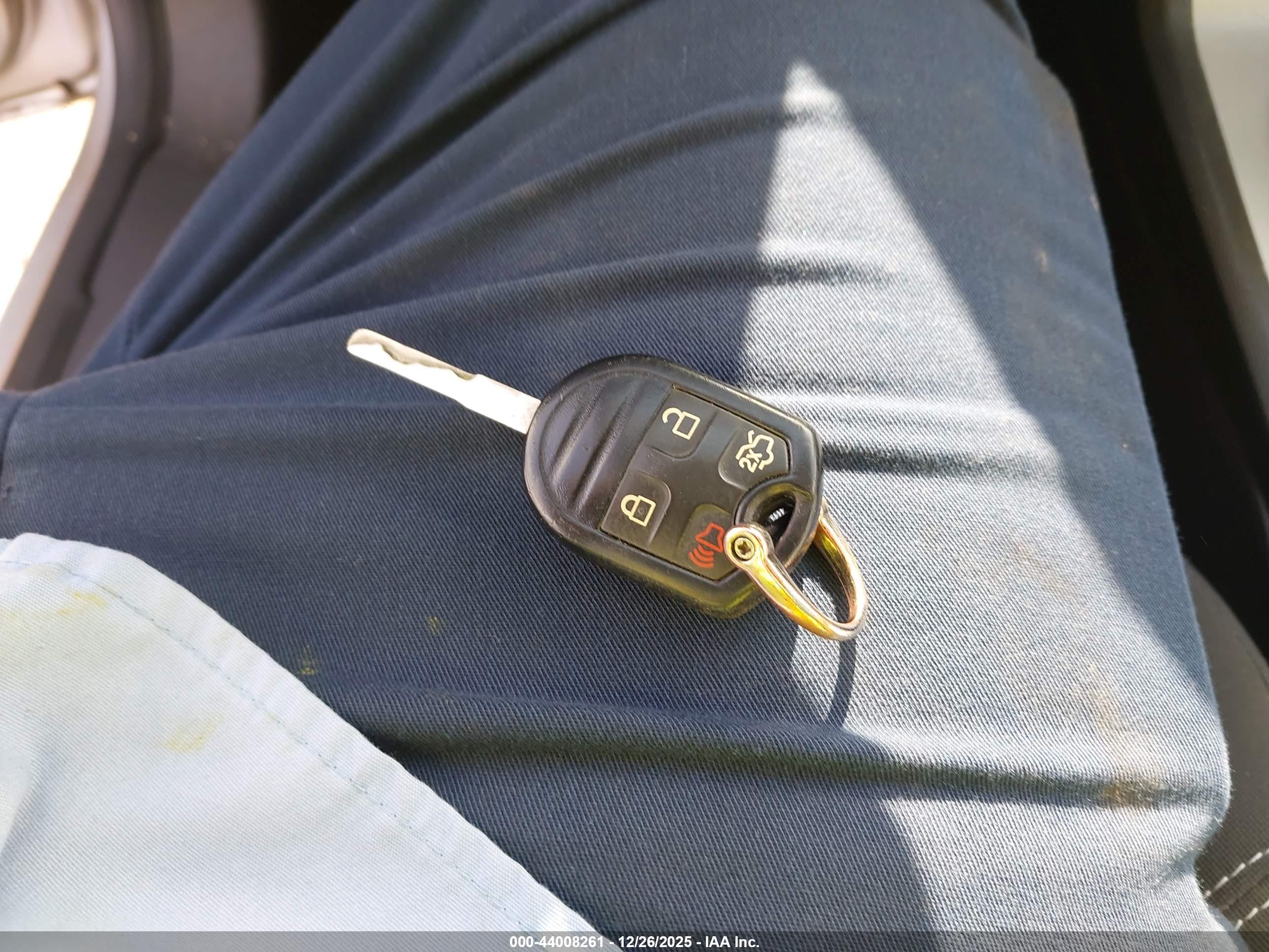 FORD FIESTA image 11