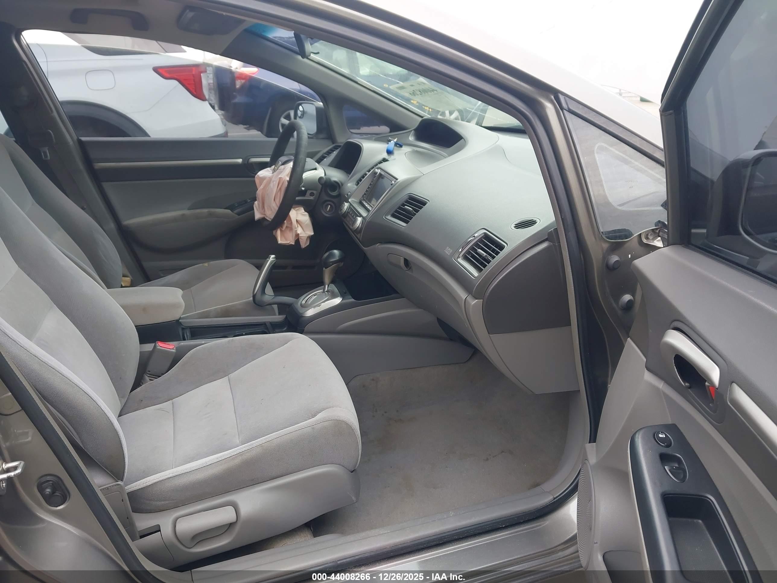 HONDA CIVIC image 5
