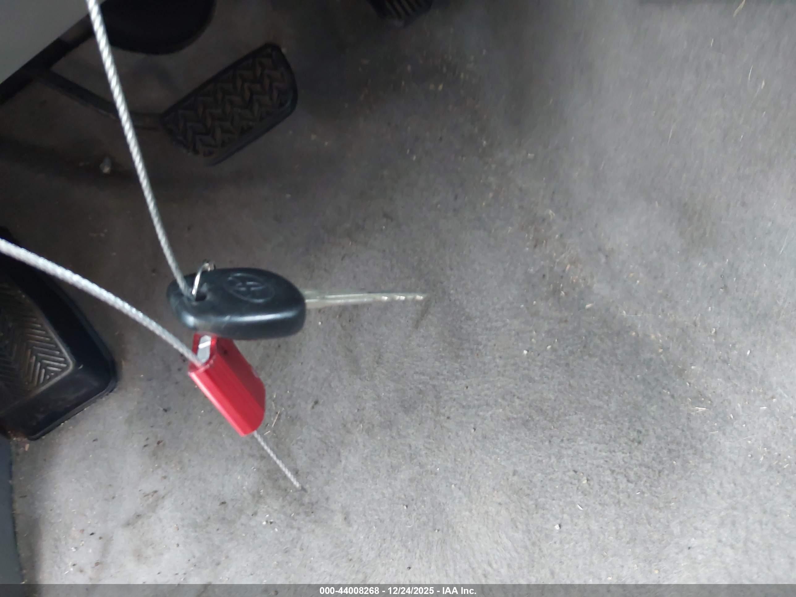 TOYOTA TACOMA image 11