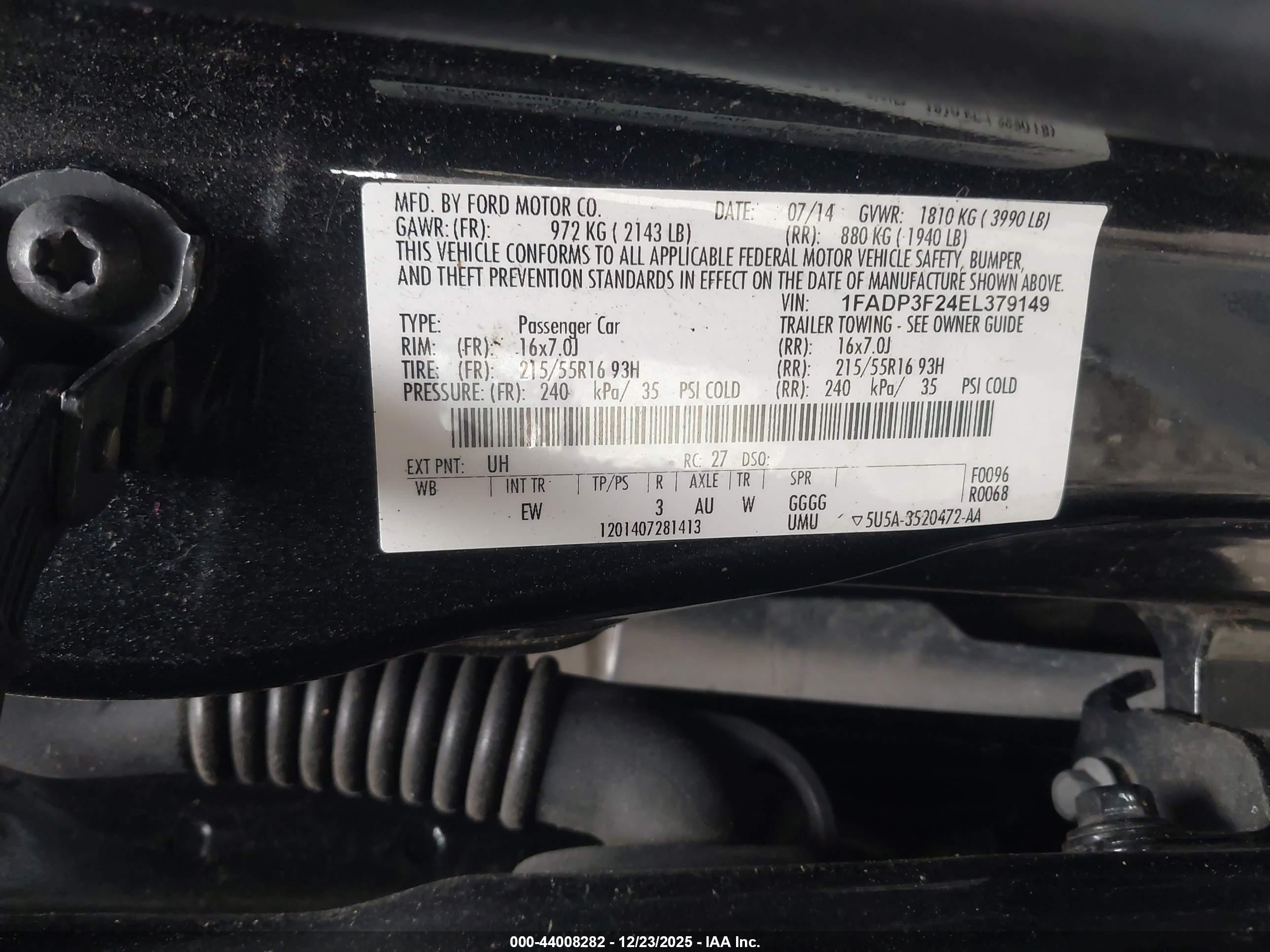FORD FOCUS image 9