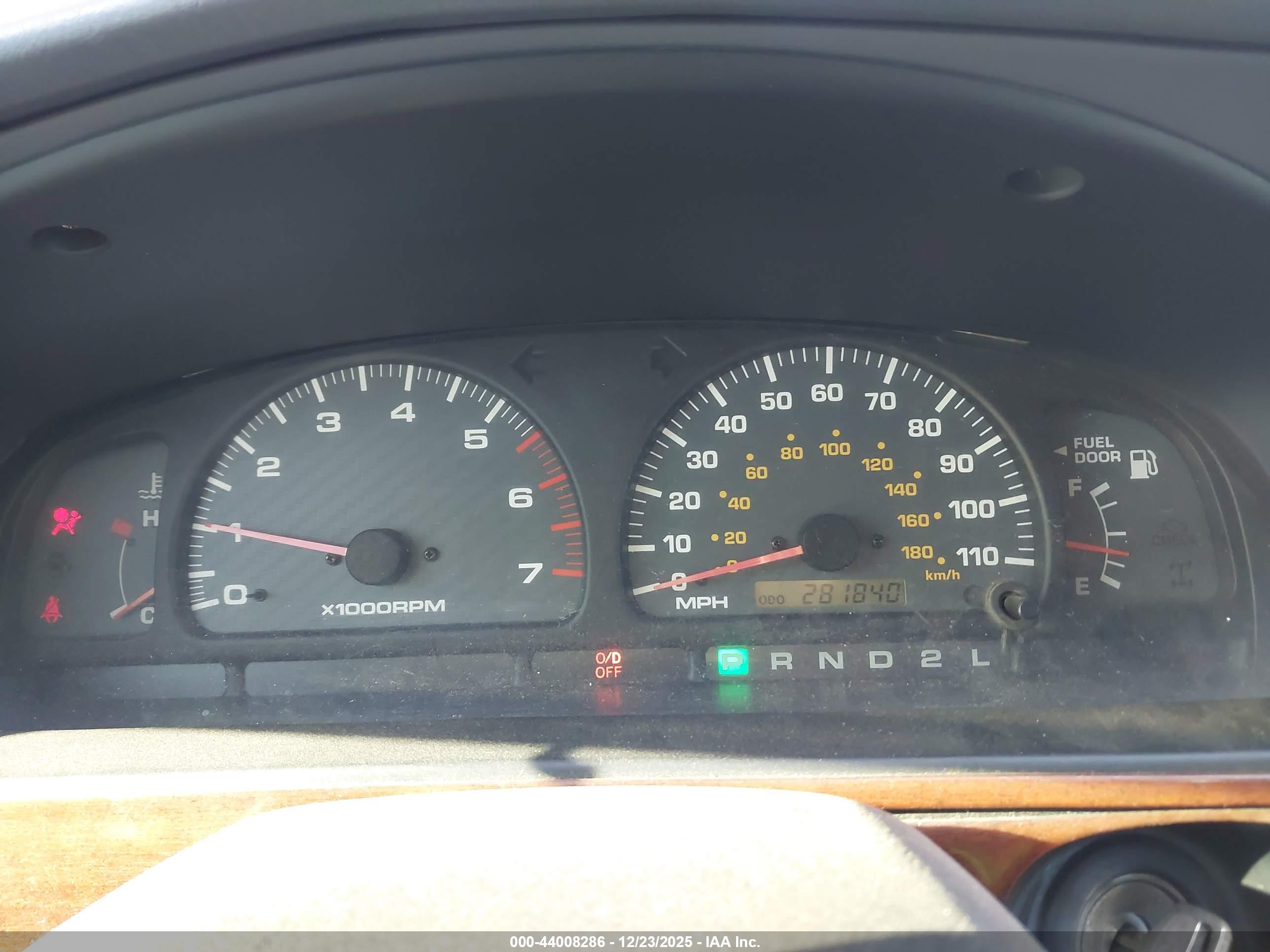 TOYOTA 4RUNNER image 7
