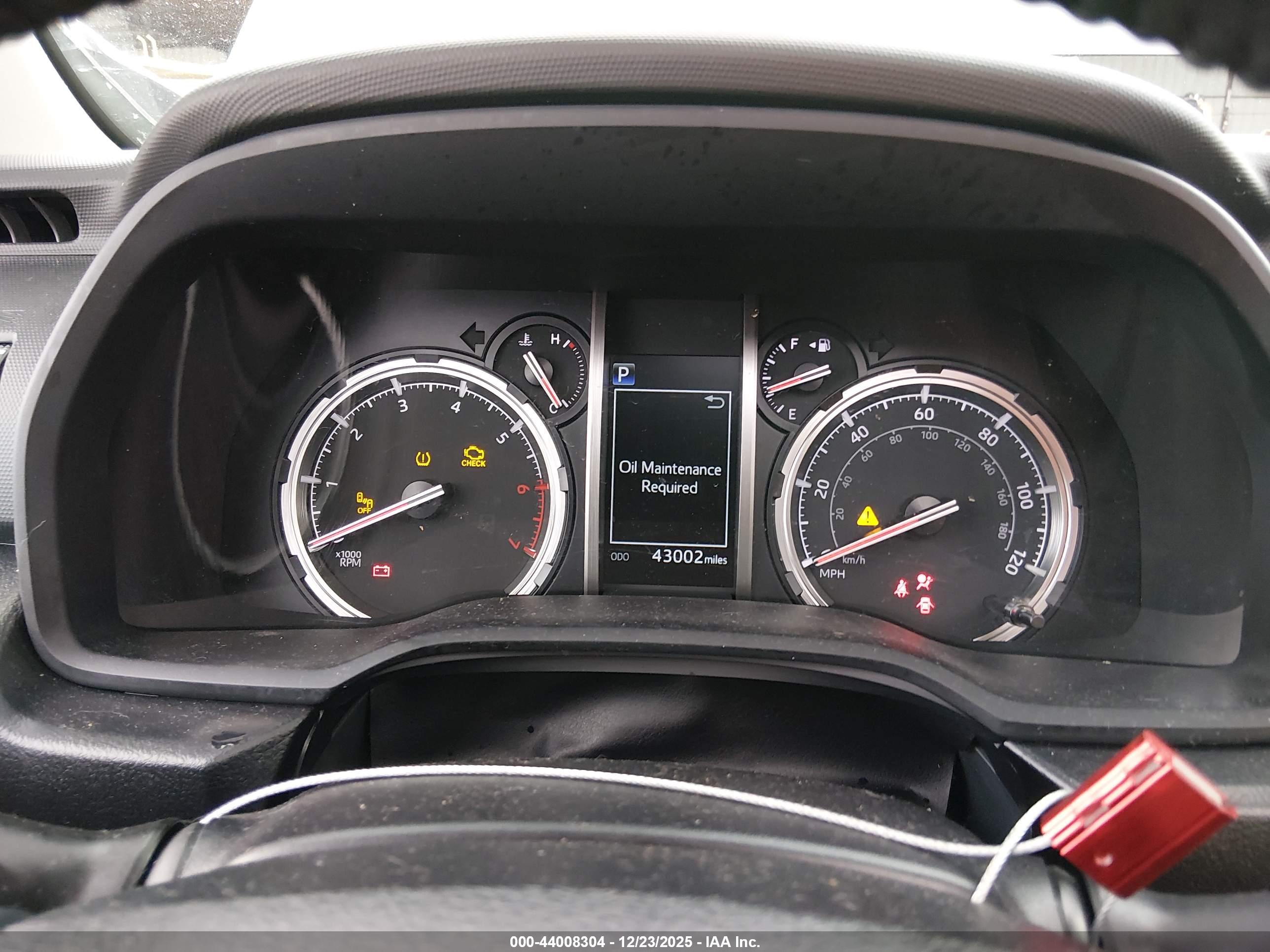TOYOTA 4RUNNER image 7