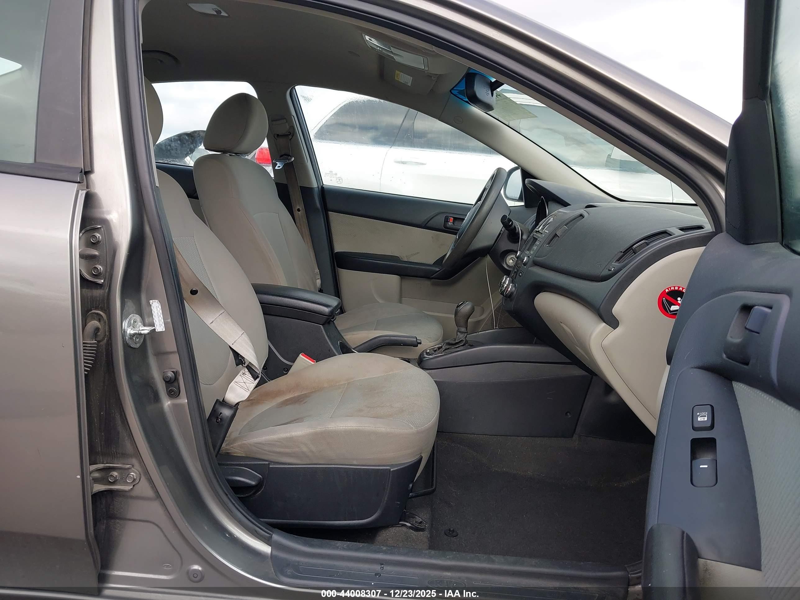 KIA FORTE image 5