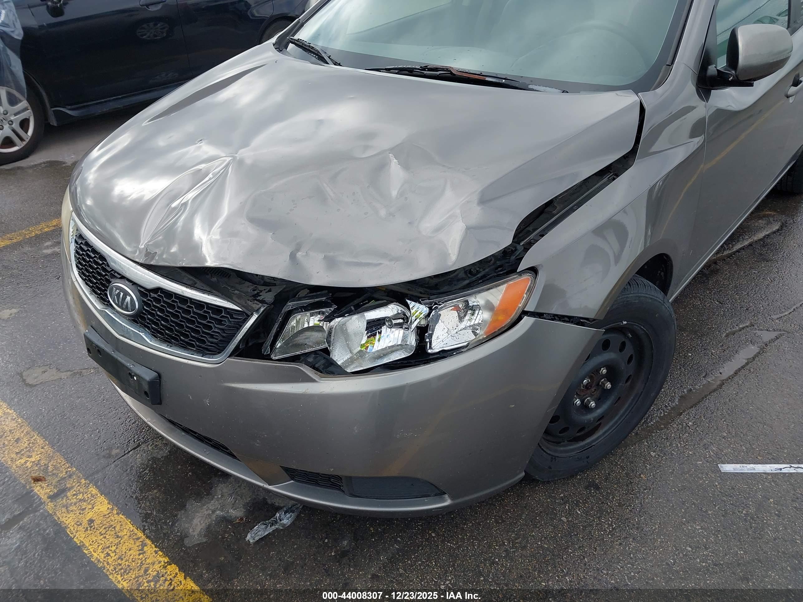 KIA FORTE image 6