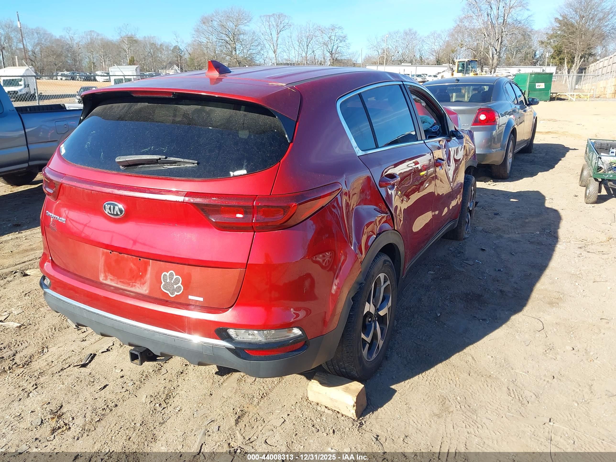 KIA SPORTAGE image 4