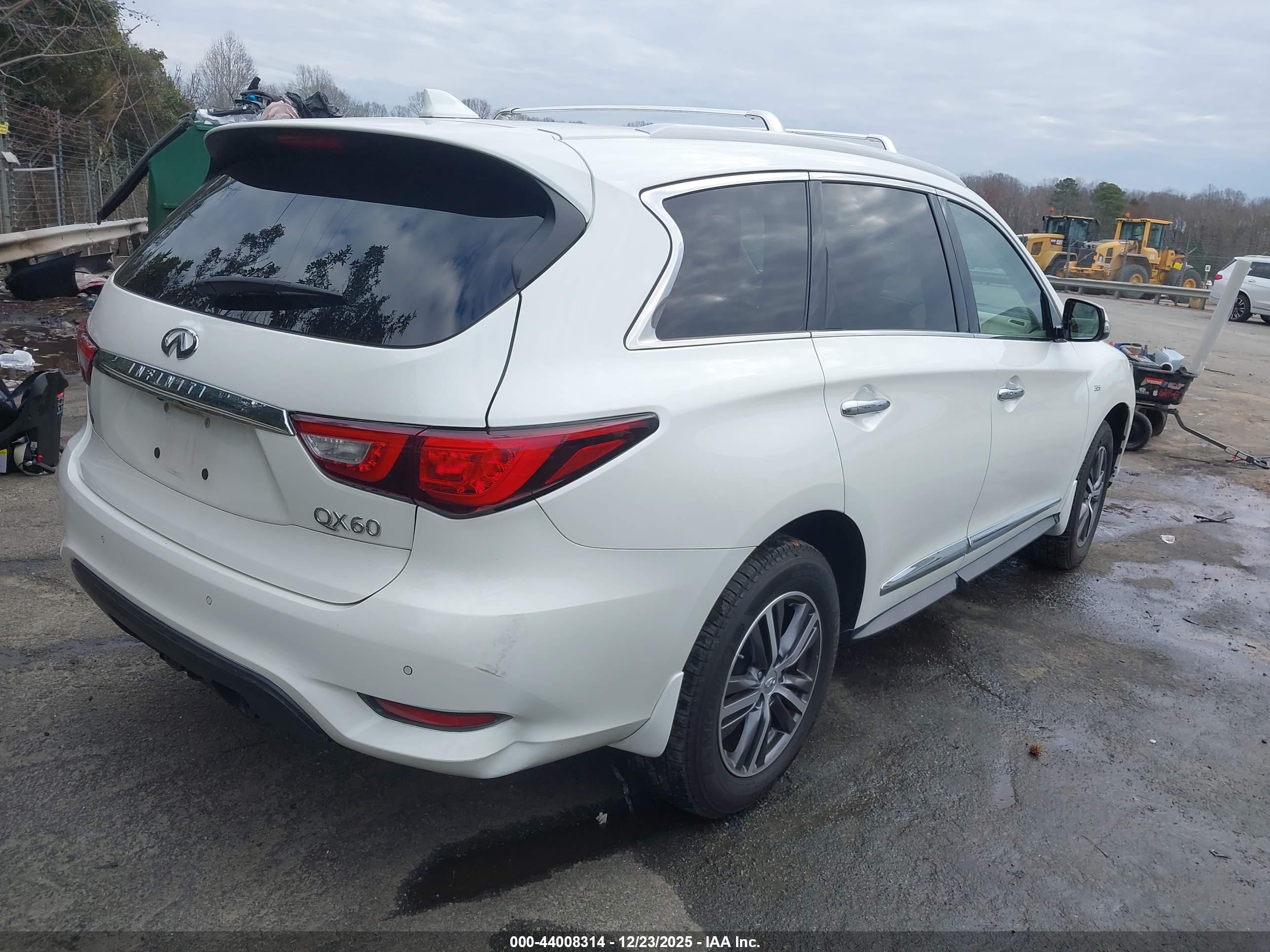 INFINITI QX60 image 4