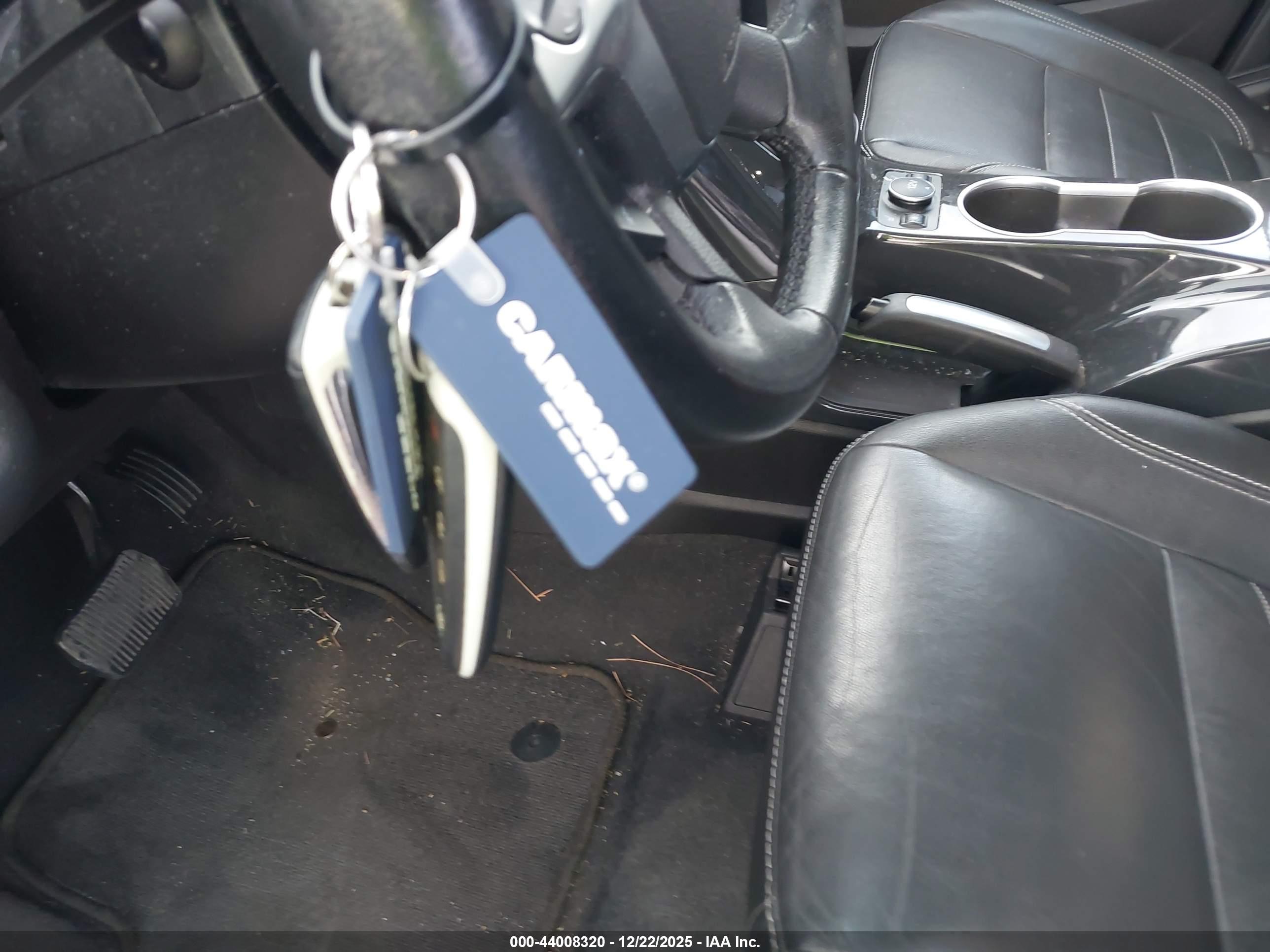 FORD ESCAPE image 11