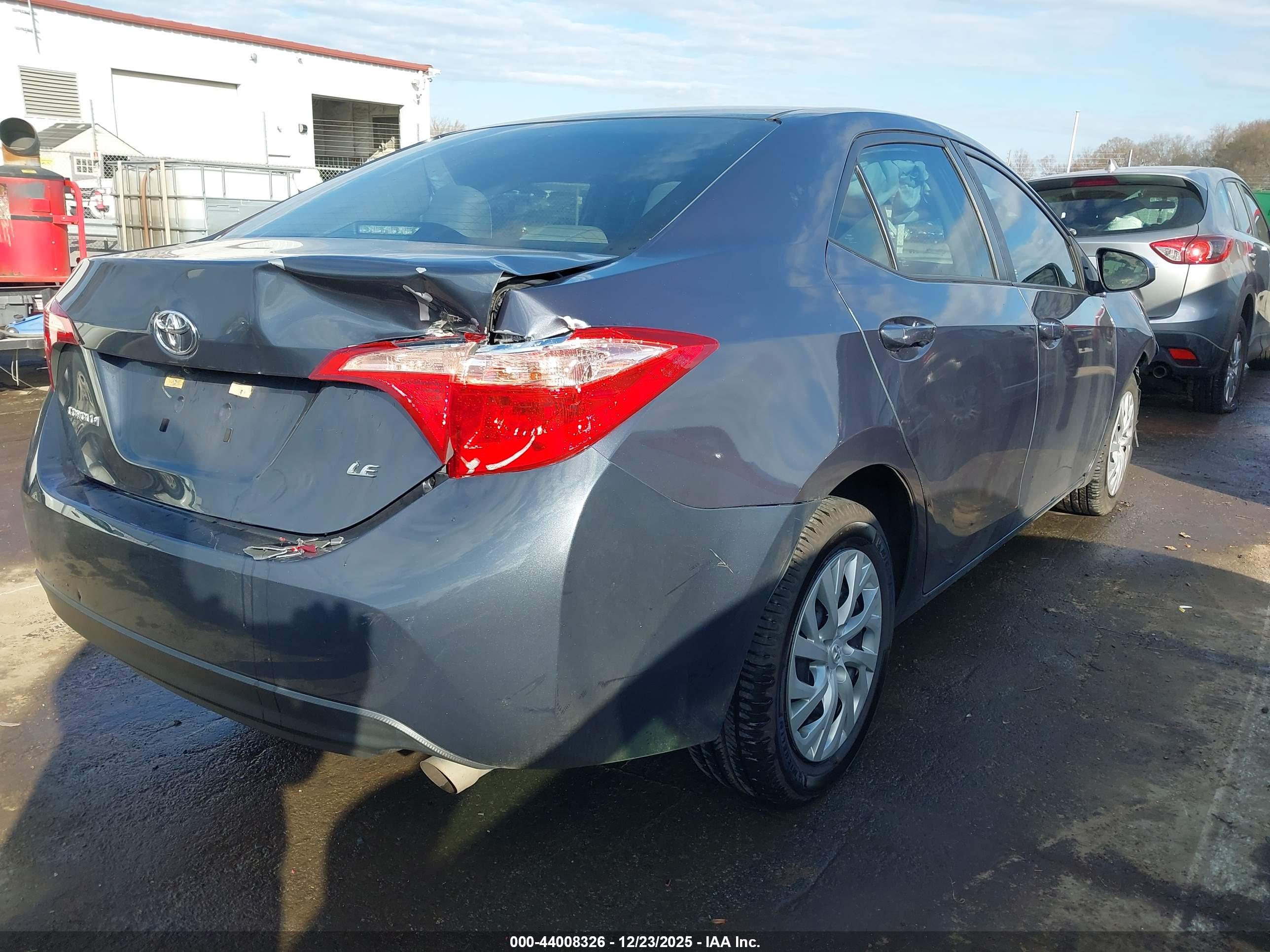 TOYOTA COROLLA image 4