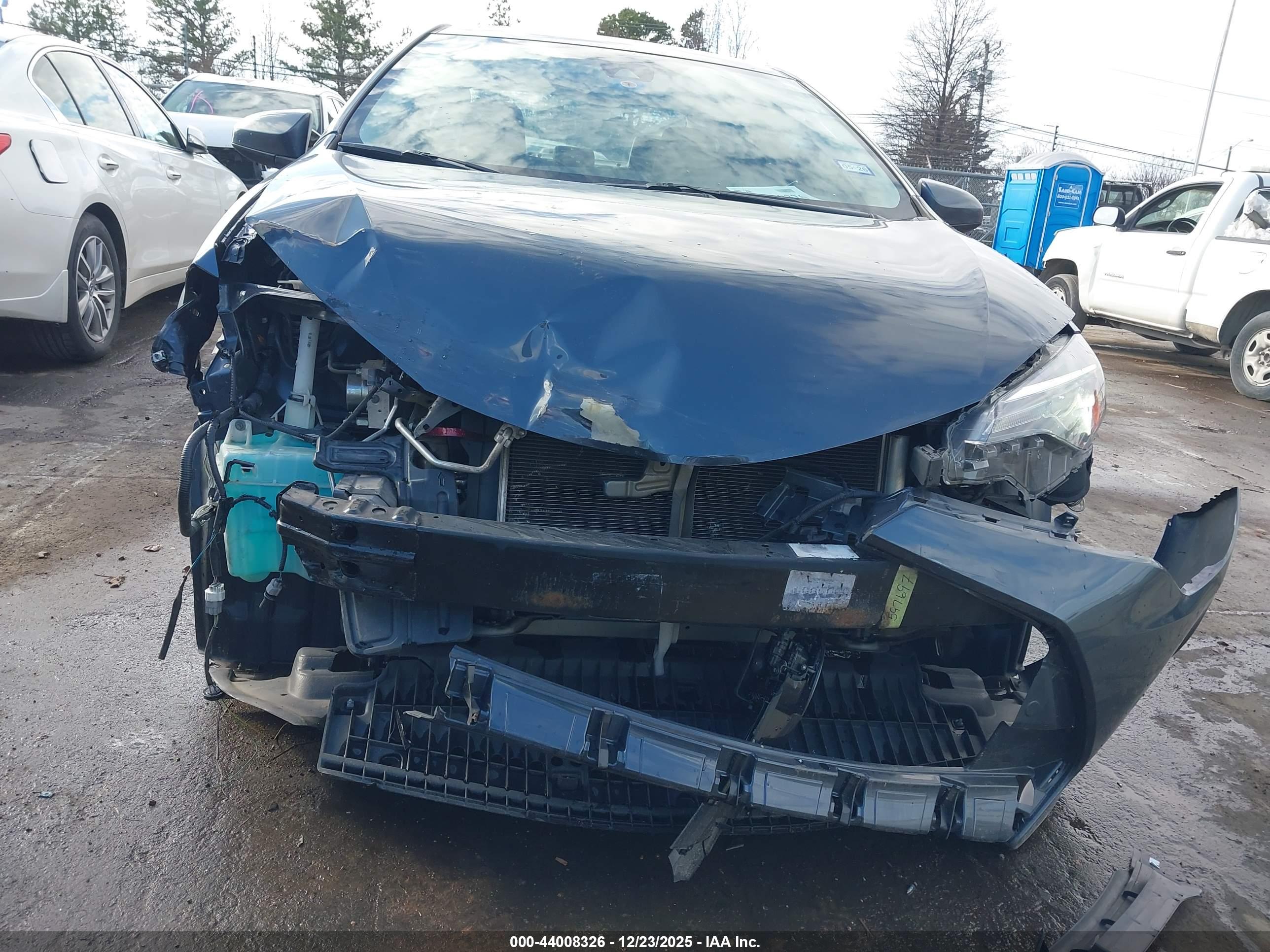 TOYOTA COROLLA image 6
