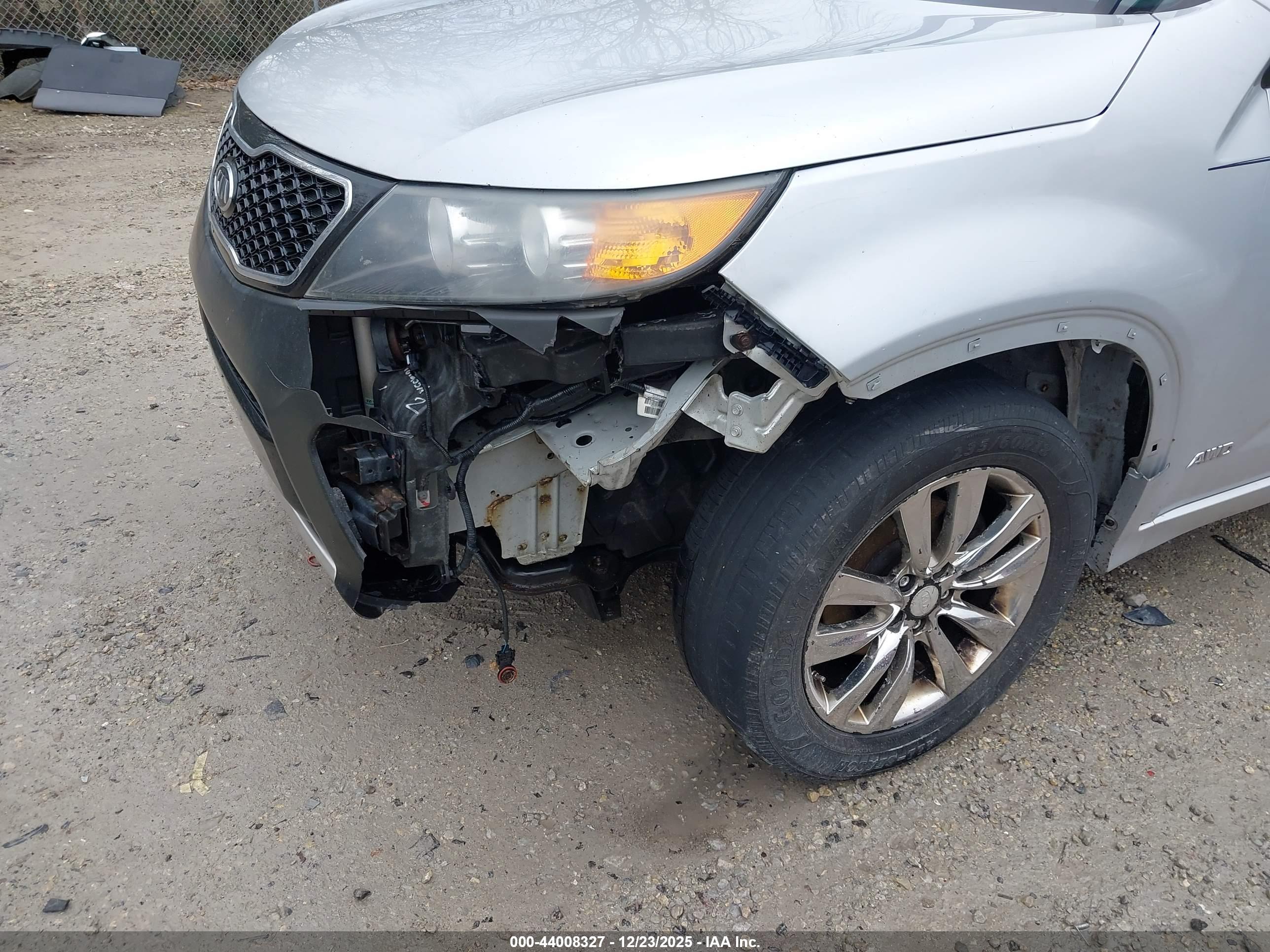 KIA SORENTO image 6