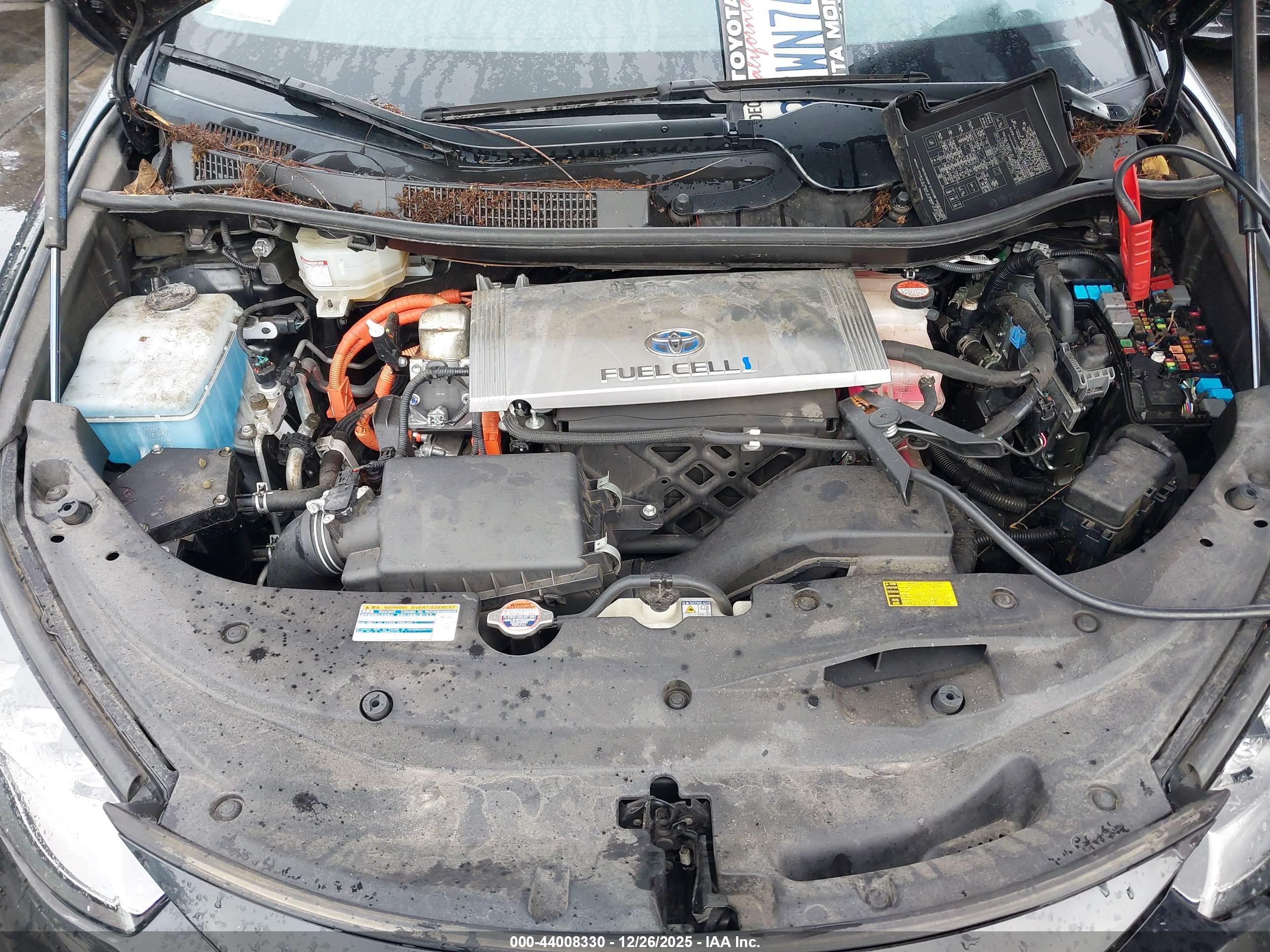 TOYOTA MIRAI image 10
