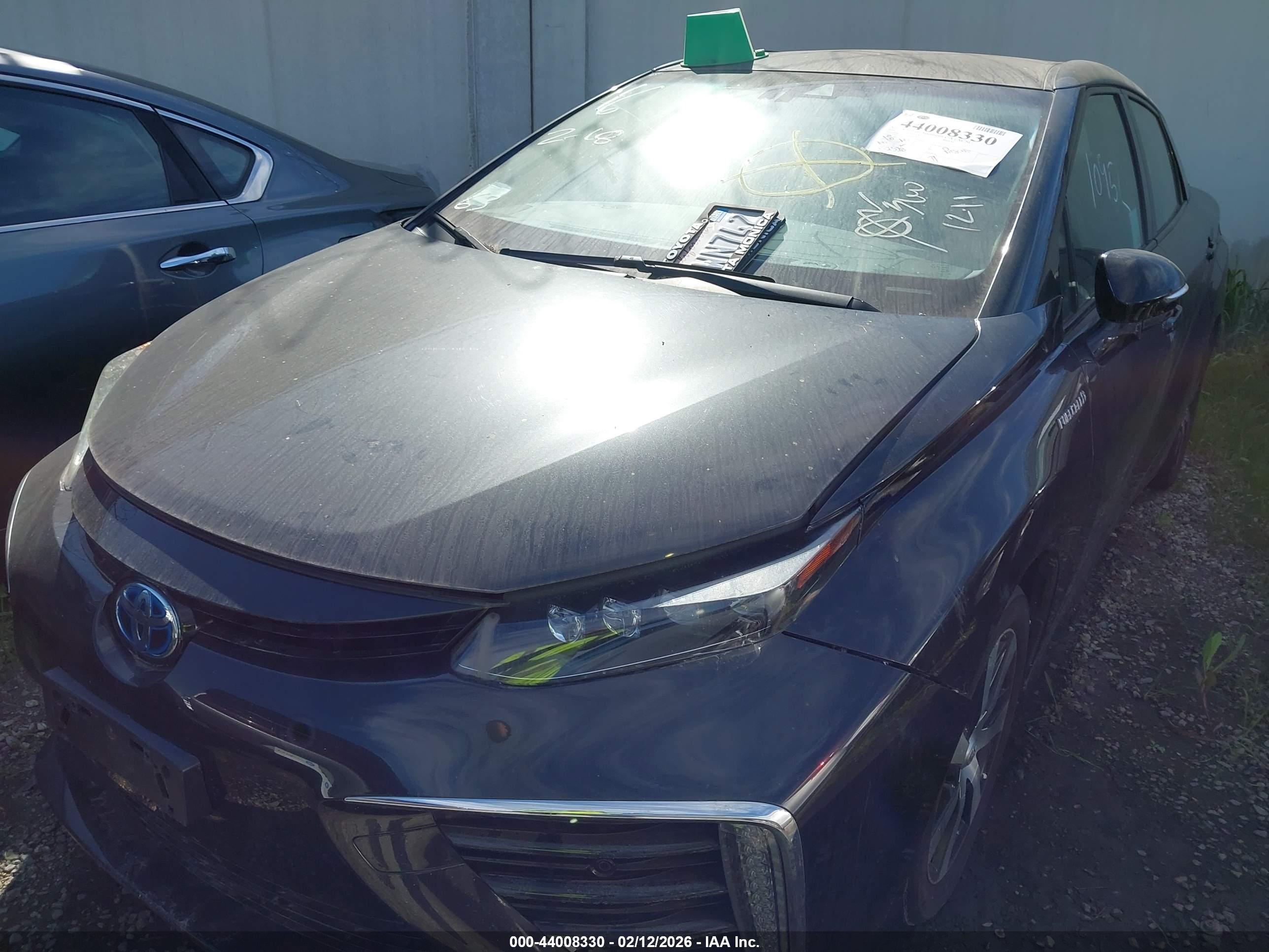 TOYOTA MIRAI image 2