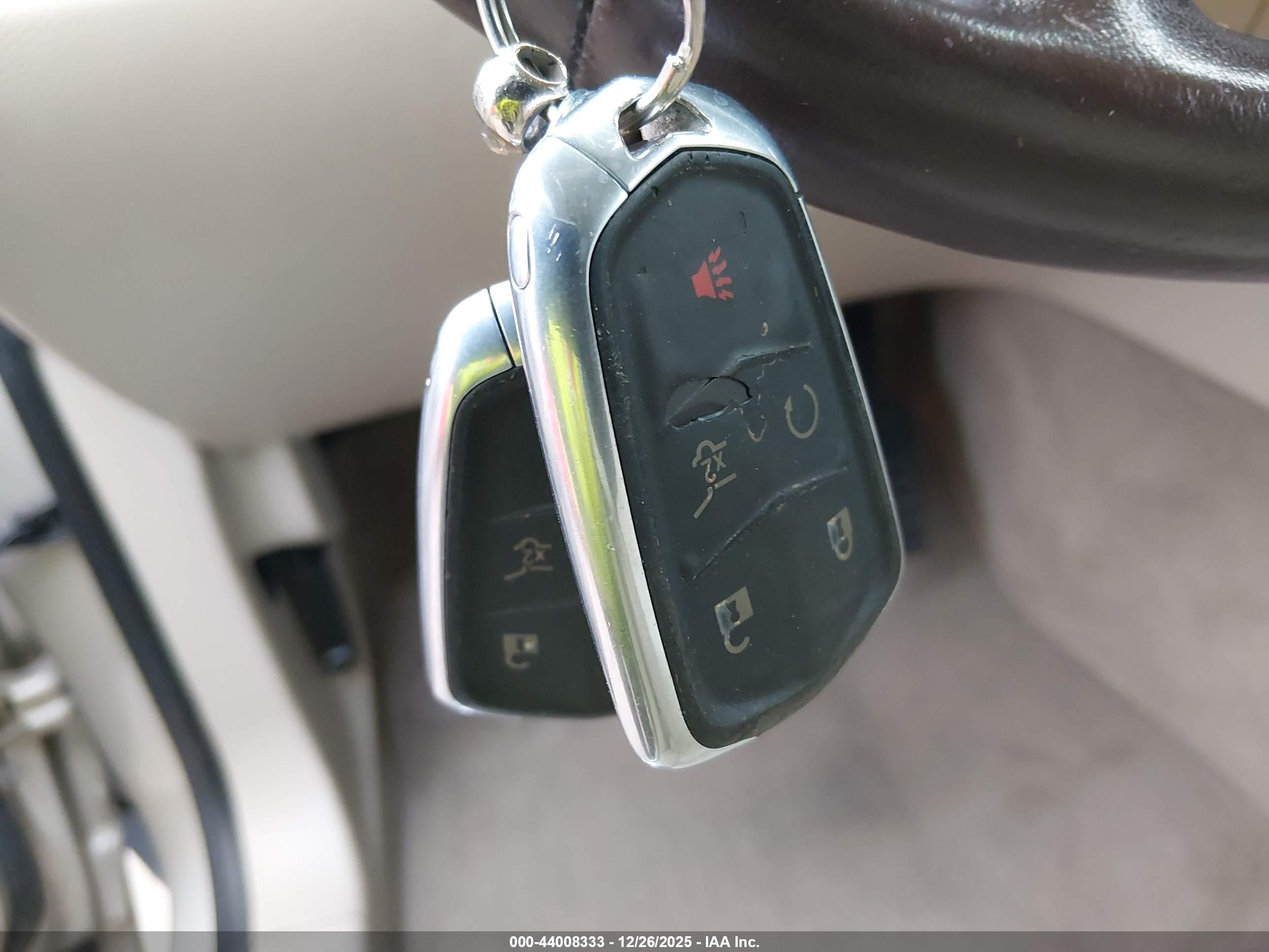 CADILLAC SRX image 11