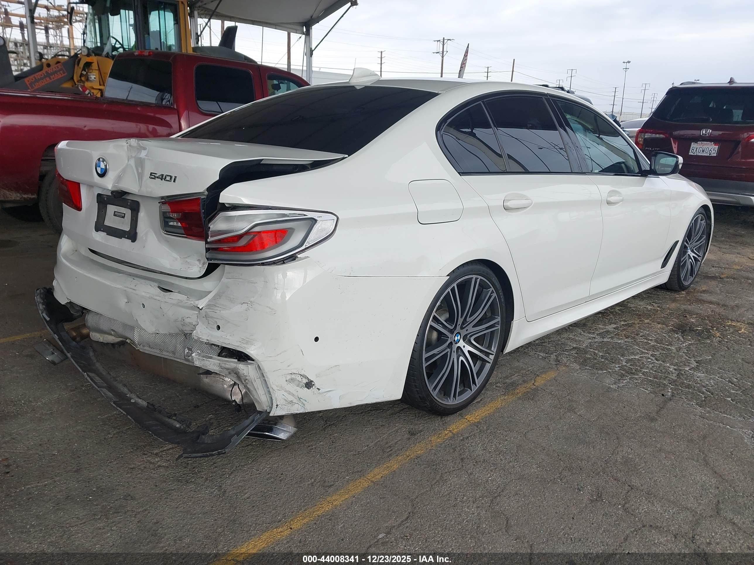 BMW 540I image 4