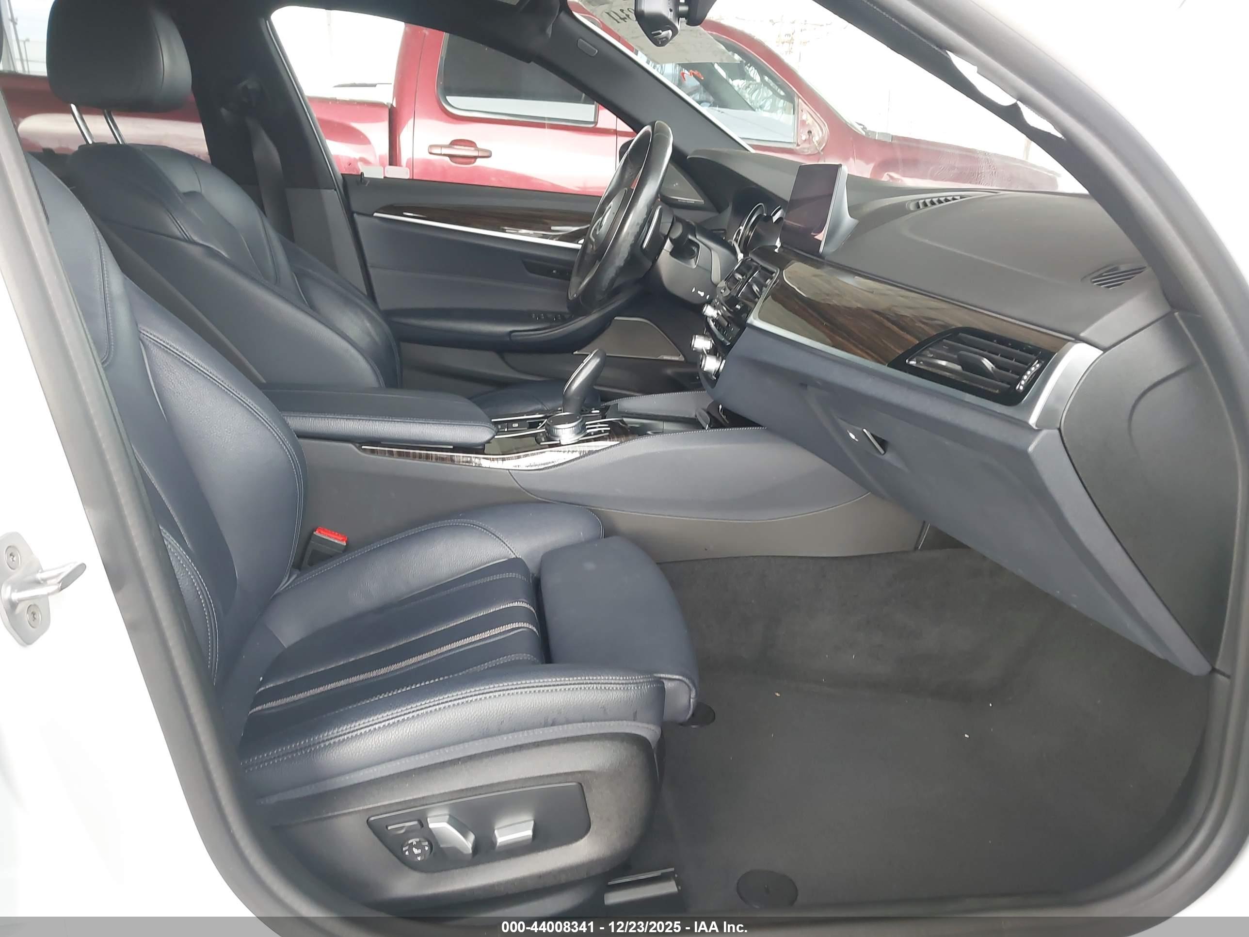 BMW 540I image 5