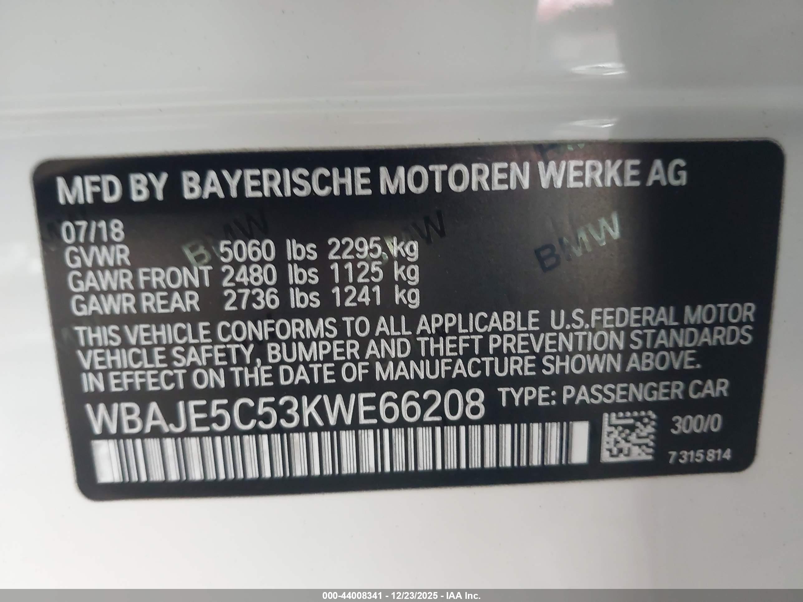 BMW 540I image 9