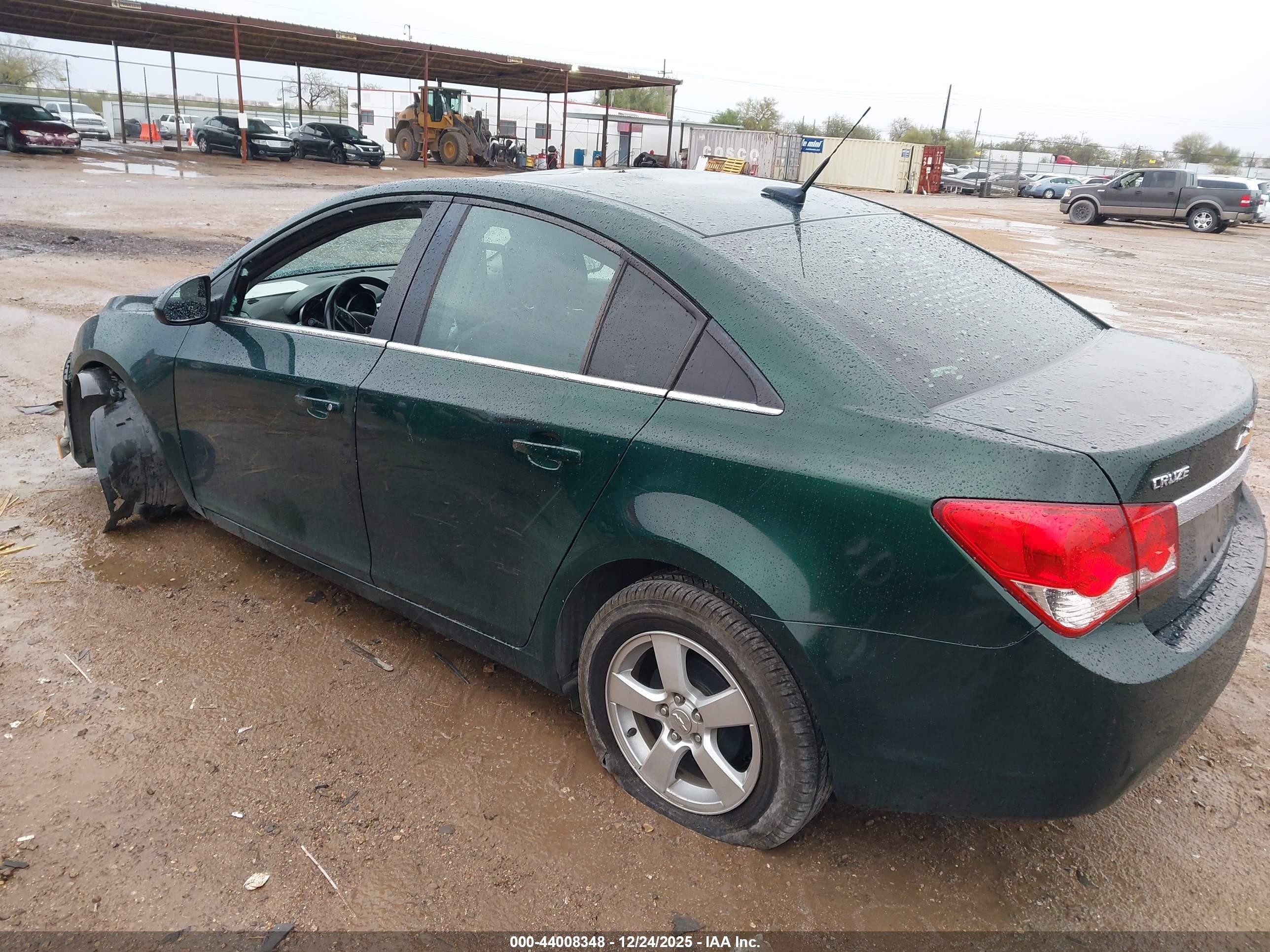 CHEVROLET CRUZE image 3