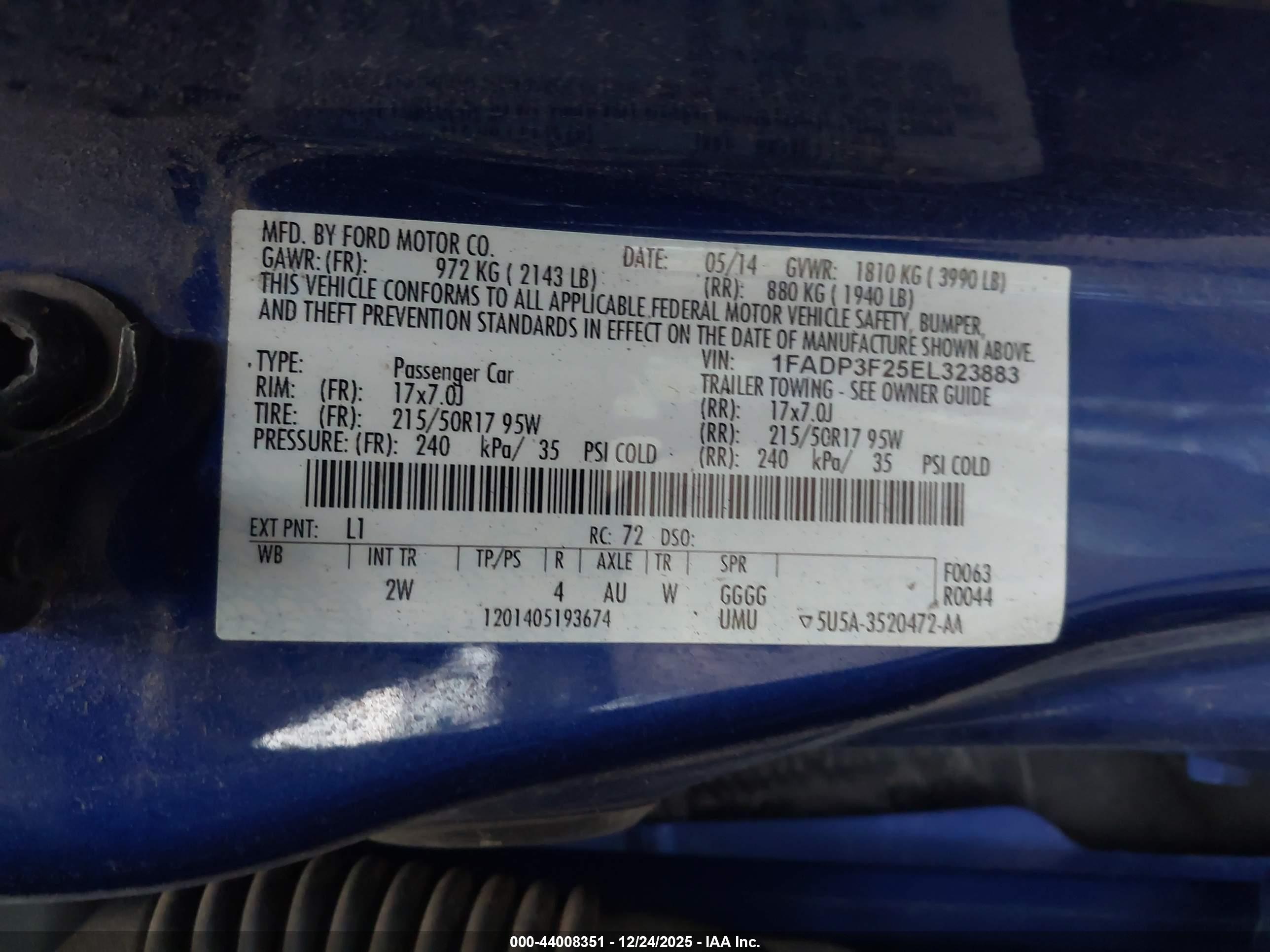 FORD FOCUS image 9