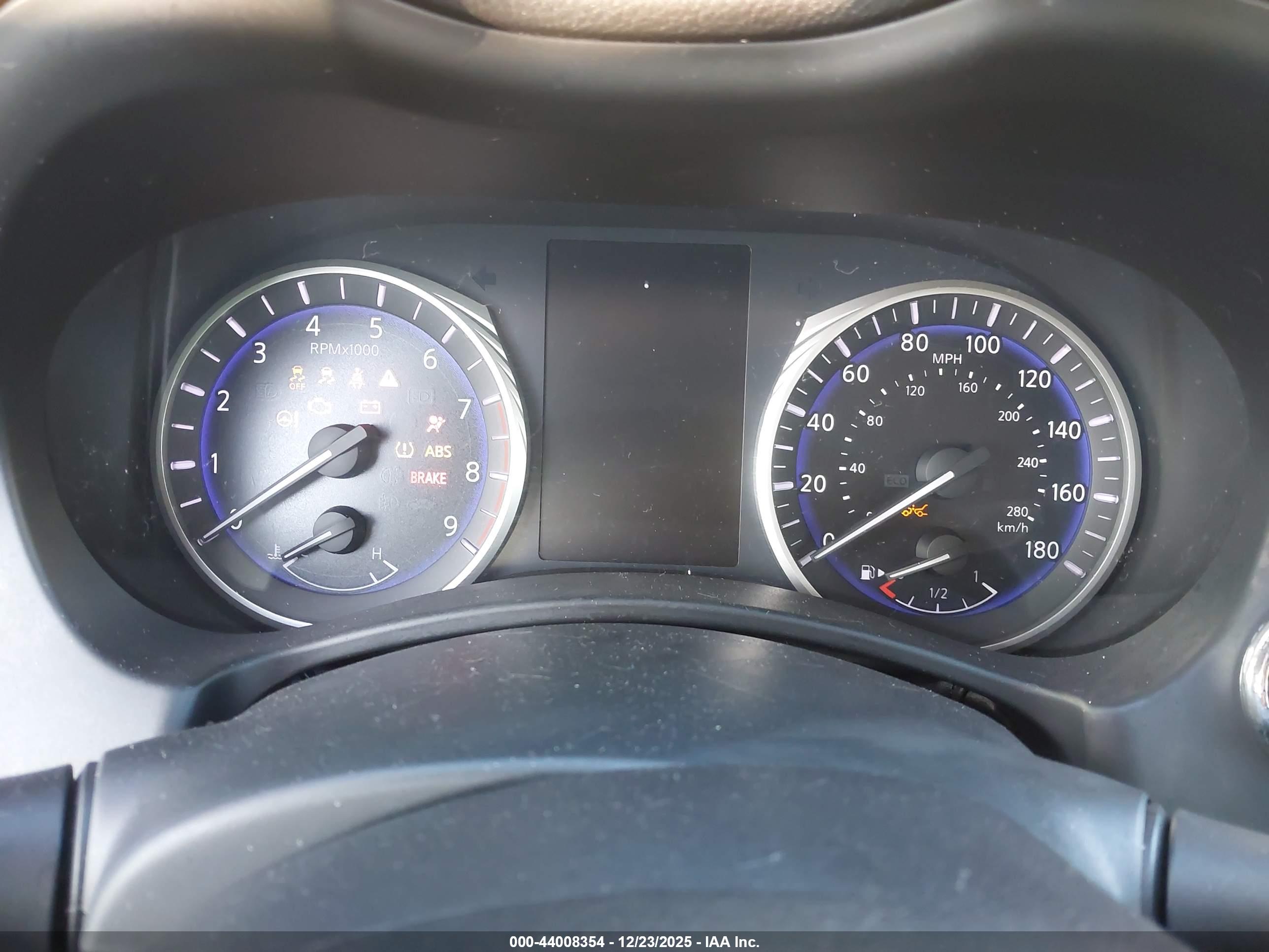 INFINITI Q50 image 7