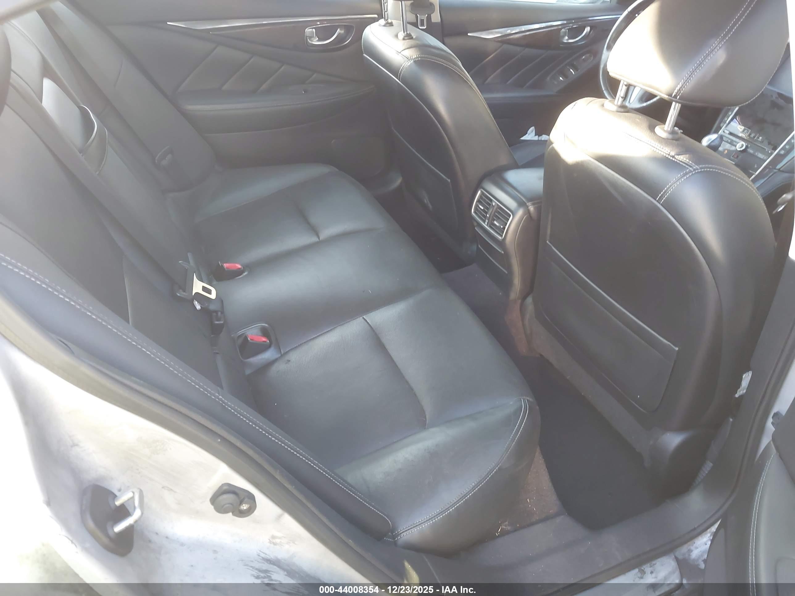 INFINITI Q50 image 8